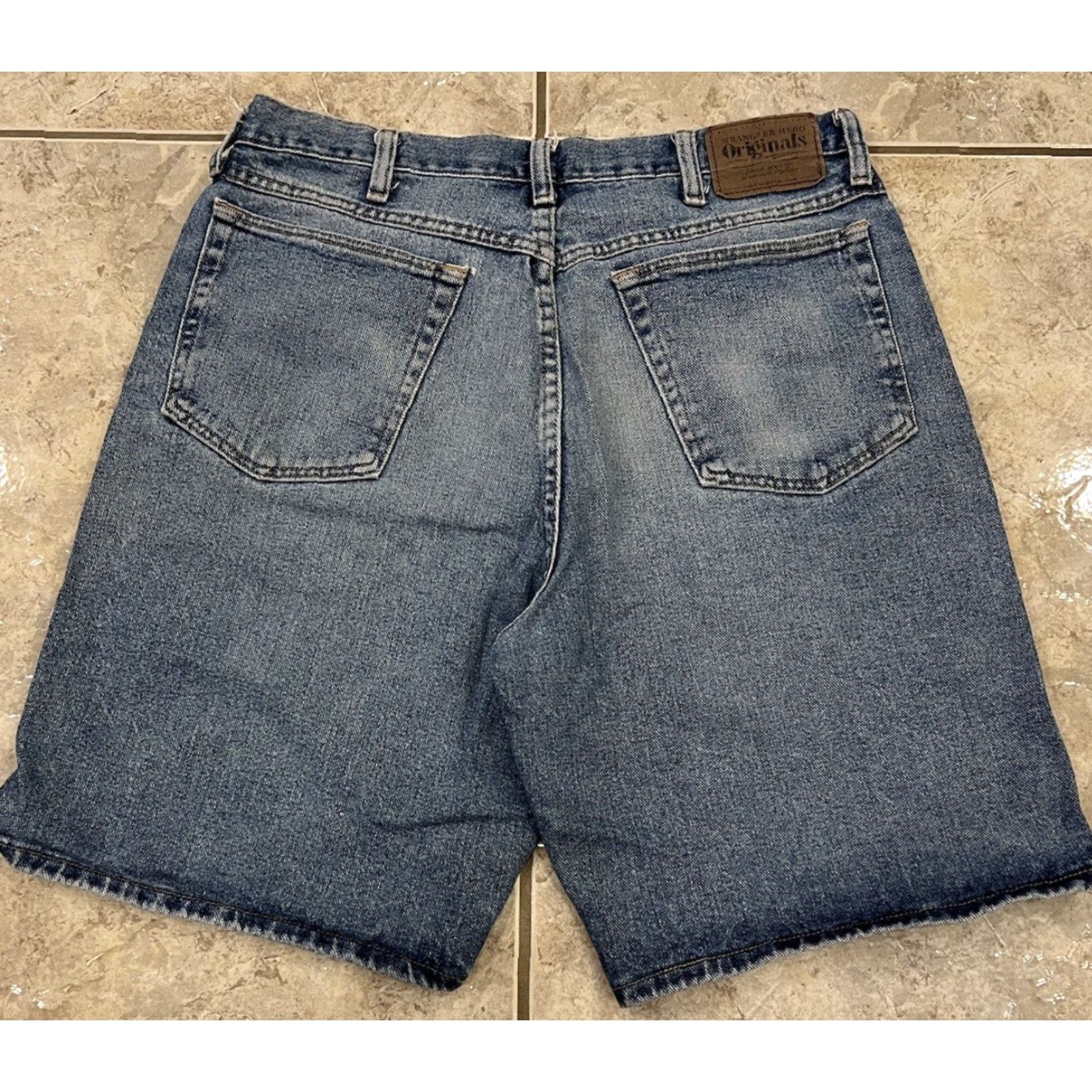 Wrangler VINTAGE Wrangler Blue 34 Jorts Distressed Denim Shorts 9" Bermuda Mens 34x9 5-Pocket Frayed Size US 34 / EU 50 - 5 Thumbnail