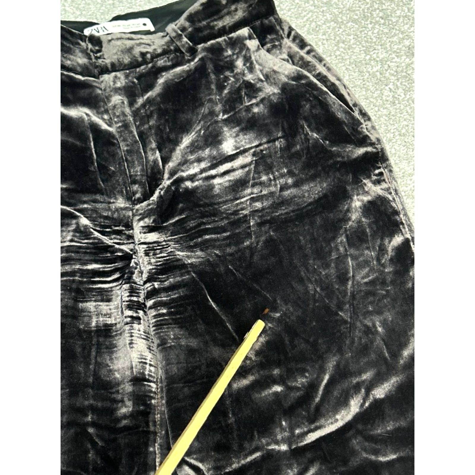 Zara ZARA Velvet Pants Women's XS Black High Rise Wide-Leg Flat Front Casual Wool Blend? (Wait) Size 26" / US 2 / IT 38 - 4 Thumbnail