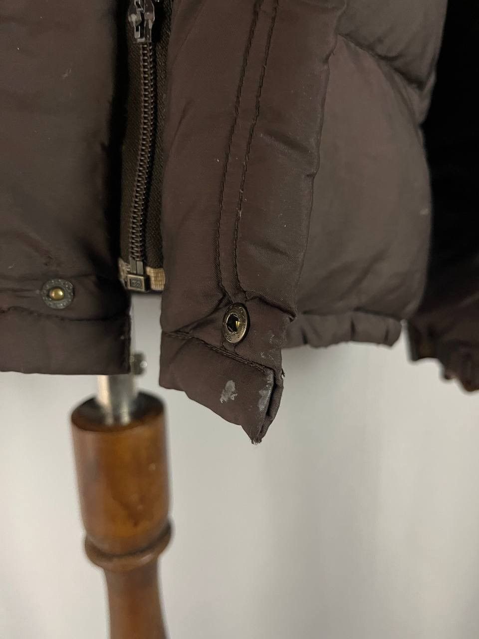 Moncler Moncler Grenoble Down Jacket Brown Vintage Size US L / EU 52-54 / 3 - 17 Thumbnail