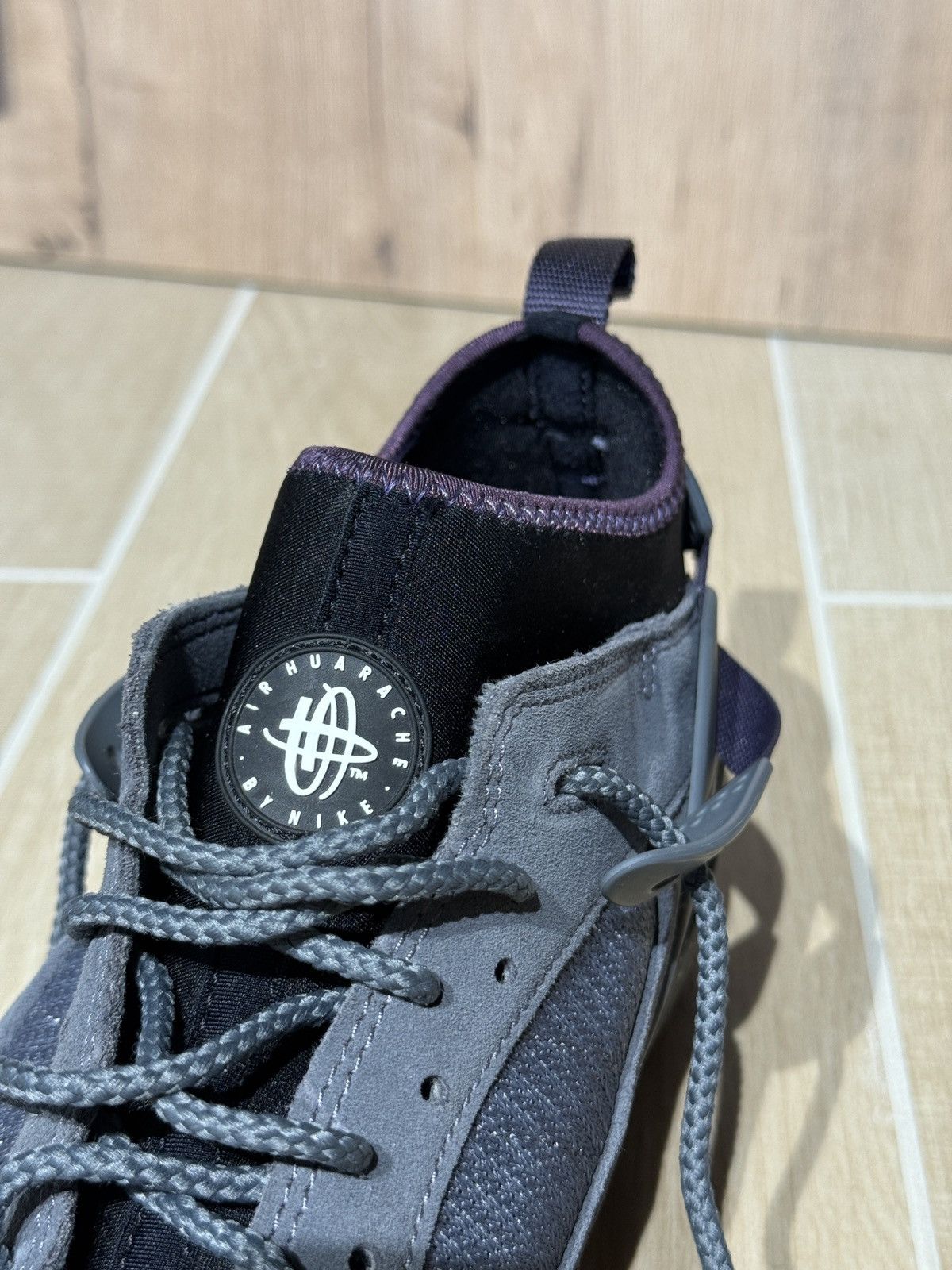 Nike ACG Nike Air Revaderchi Grey Men’s 12 Size US 12 / EU 45 - 9 Thumbnail