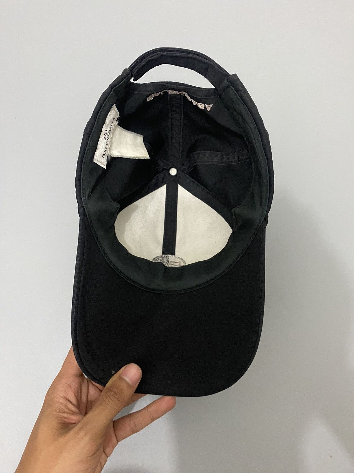 Balenciaga 💥Rare💥Balenciaga Scale Caps Size ONE SIZE - 6 Thumbnail