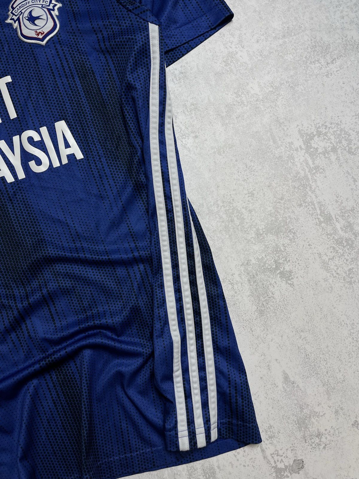 Adidas Cardiff City '19-20 Home Jersey: Climalite Tech & Graphic Size US M / EU 48-50 / 2 - 2 Thumbnail