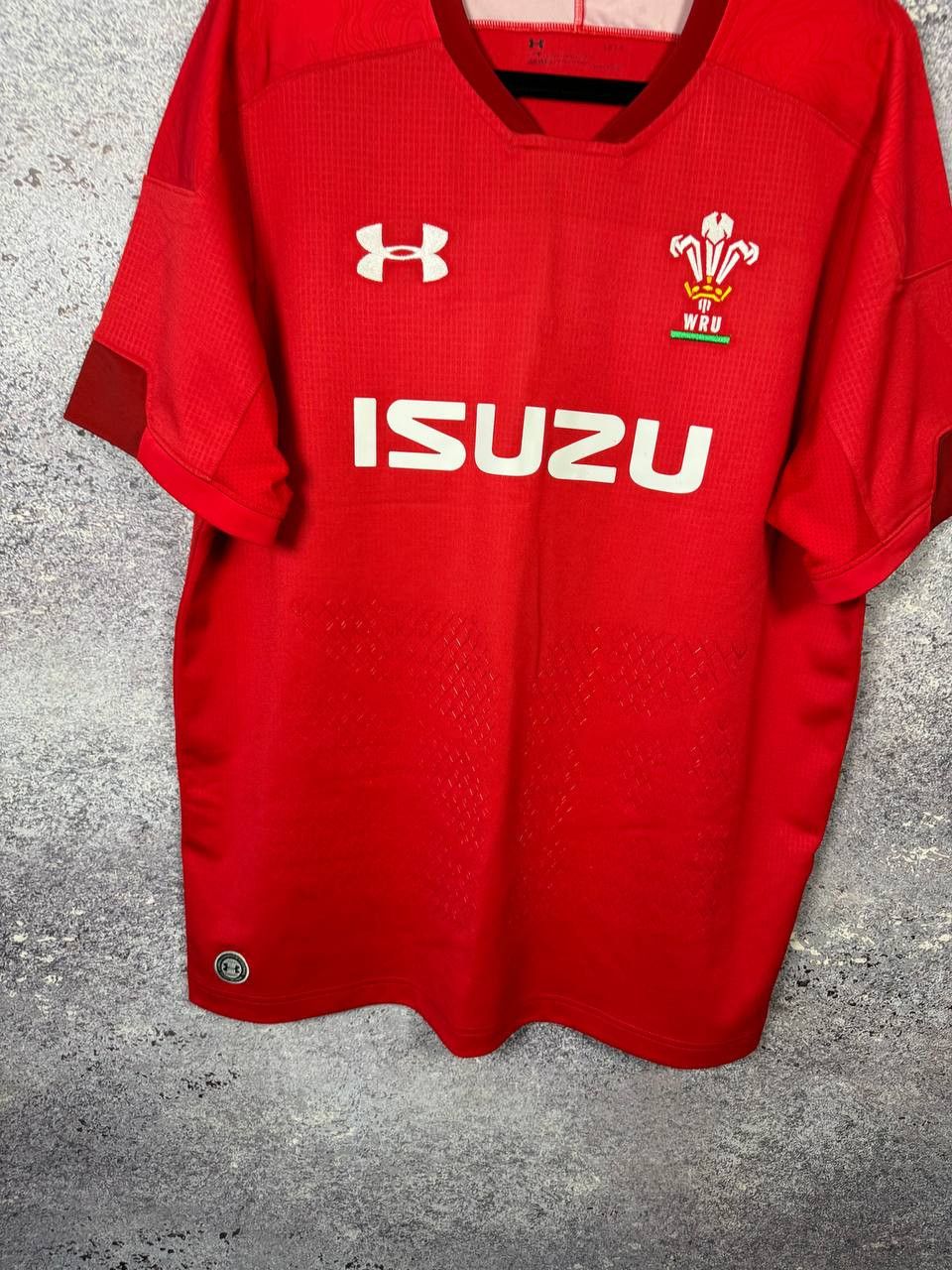 Under Armour Wales Rugby Jersey Home 2018 Under Armour Jersey Size US L / EU 52-54 / 3 - 4 Thumbnail