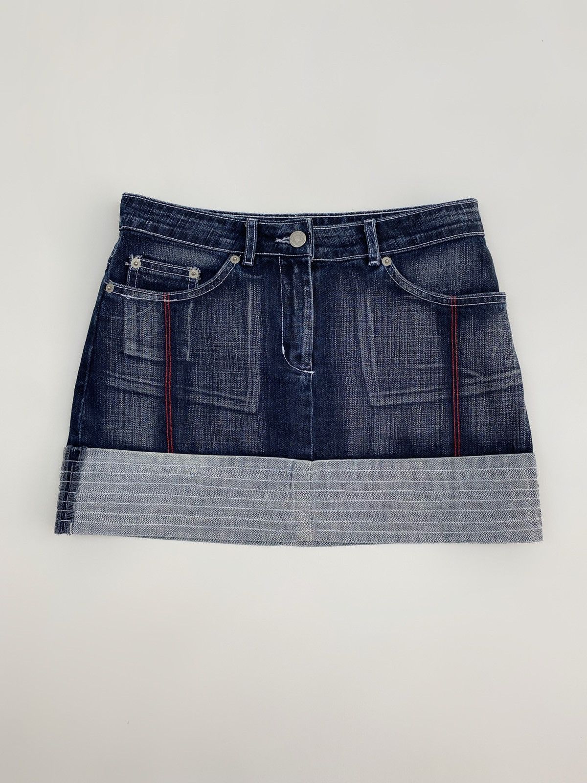 New Look Y2K Vintage New Look Washed Cuff Denim Mini Skirt Size 30" / US 8 / IT 44 - 1 Thumbnail
