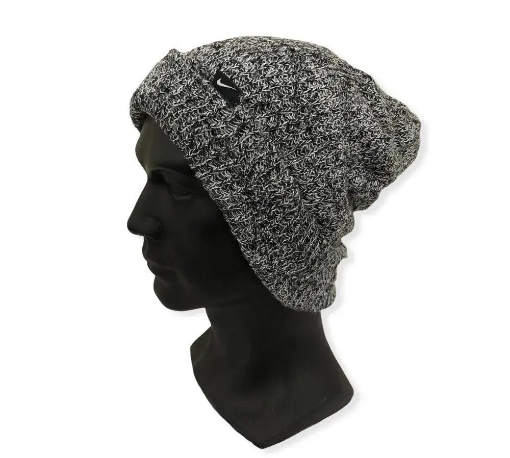 Nike Vintage Nike Plain Beanie Hat Size ONE SIZE - 2 Thumbnail