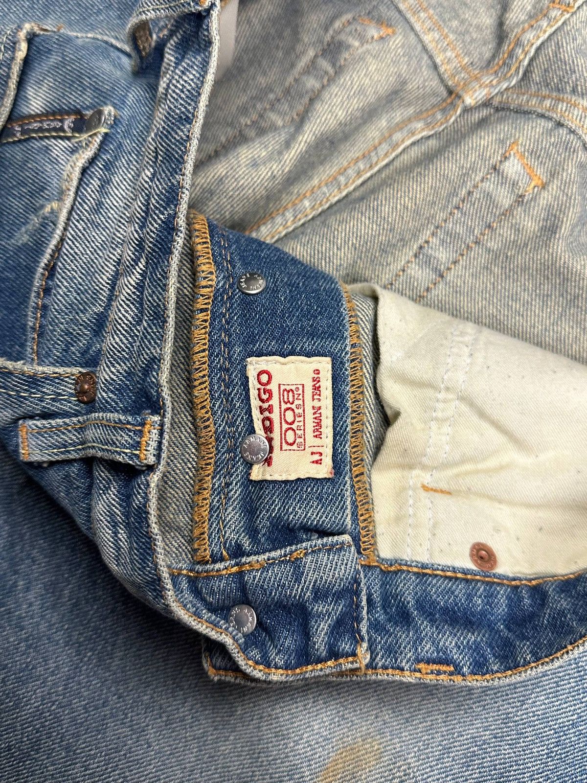 Emporio Armani Vintage Armani Metal Logo Baggy Denim Jeans Pants Rare 33 Size US 33 - 11 Thumbnail
