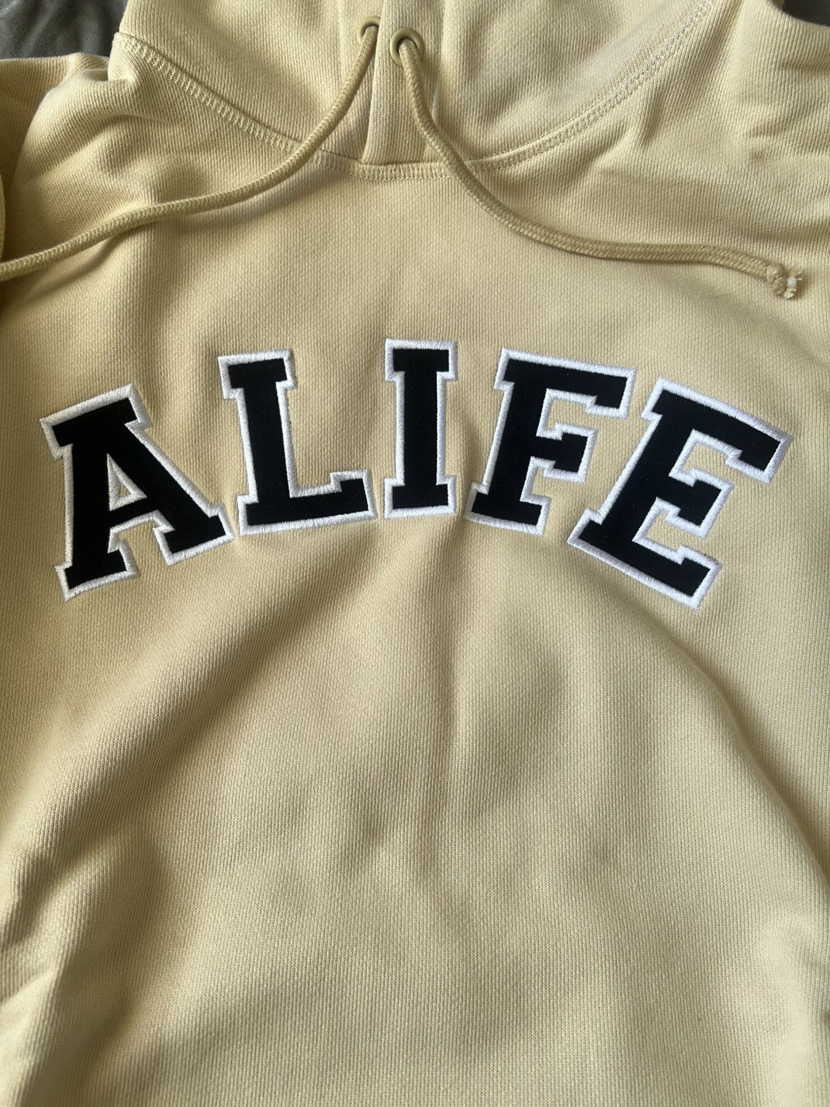 Alife ALIFE worded Hoodie- Tan / Beige (M) Size US M / EU 48-50 / 2 - 2 Thumbnail