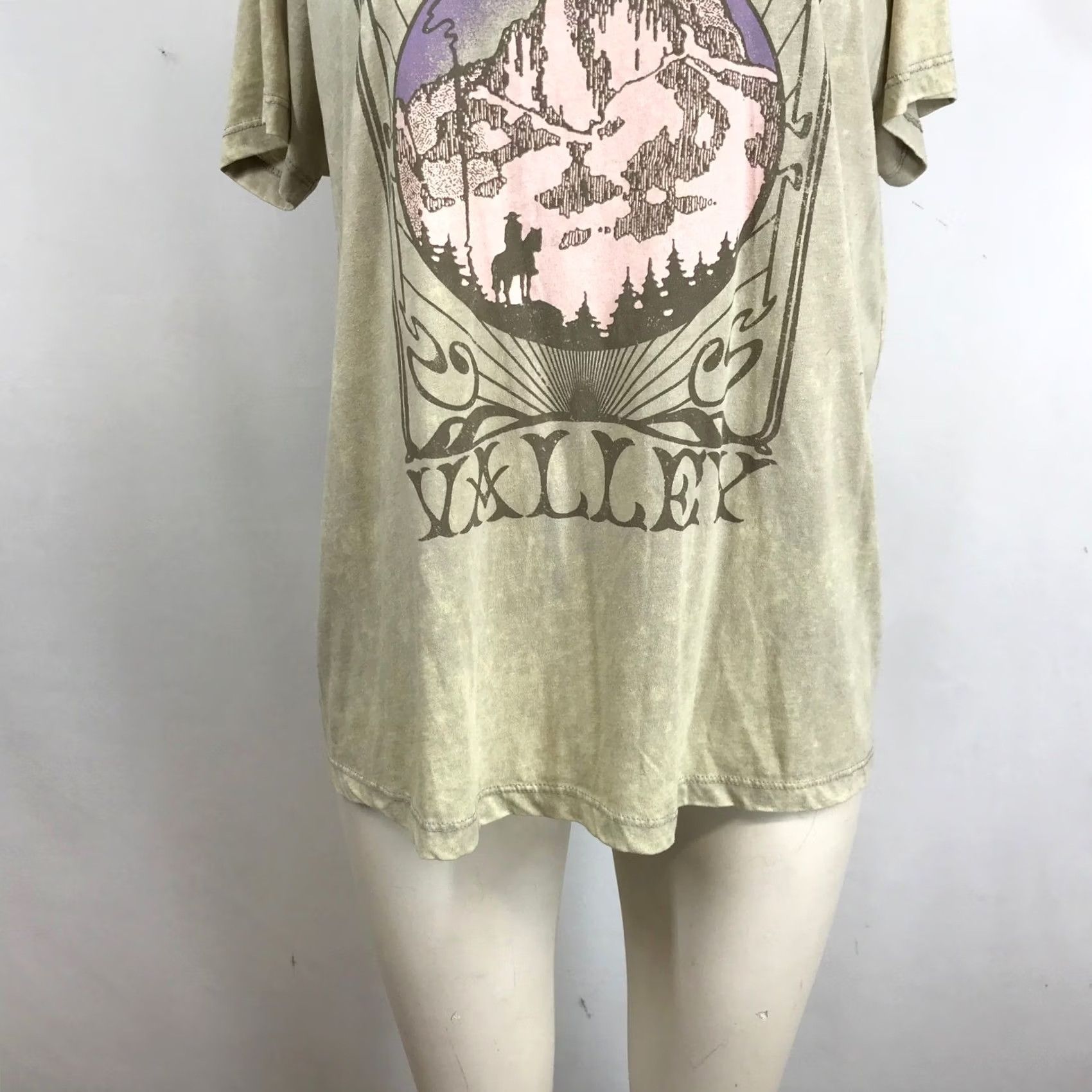 Vintage Doe Yosemite Valley Graphic T-Shirt Womens Large Tan Mineral Wash National Park Size L / US 10 / IT 46 - 3 Thumbnail