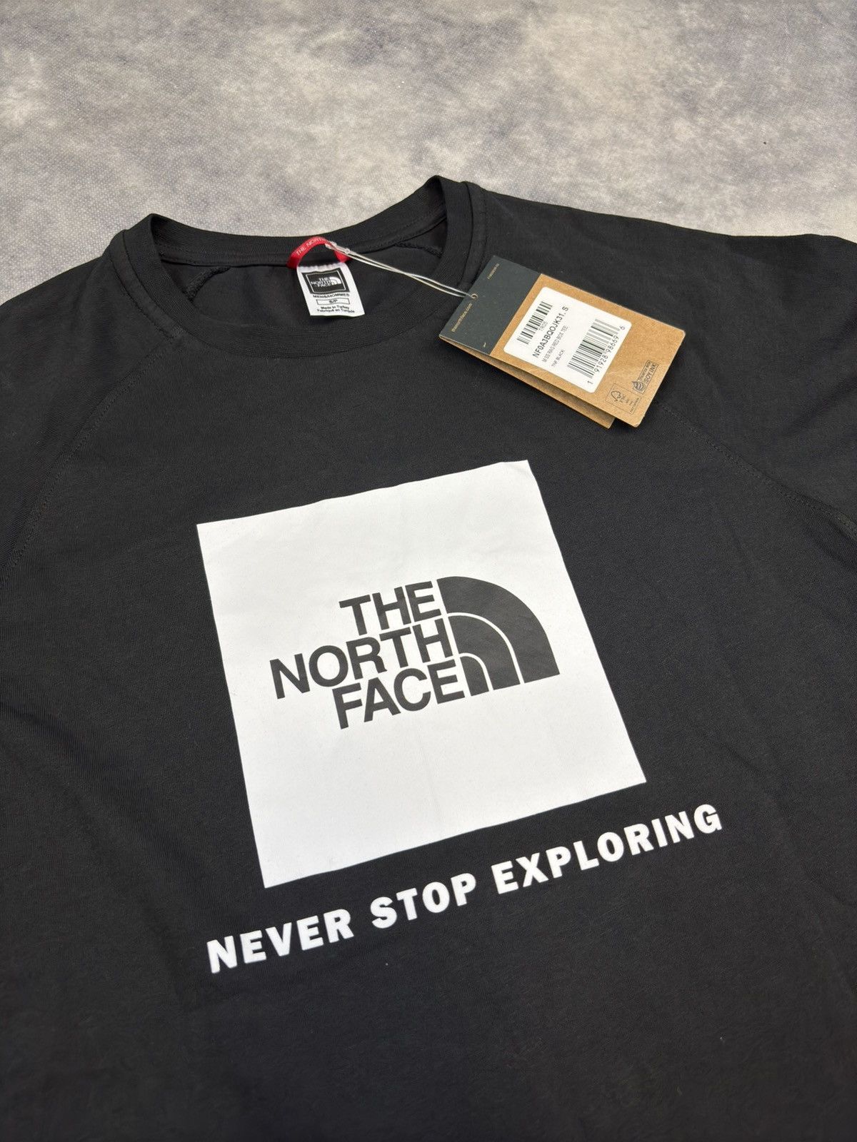 The Mountain The North Face TNF t shirt Big Logo gorpcore outdoor new Size US S / EU 44-46 / 1 - 2 Thumbnail