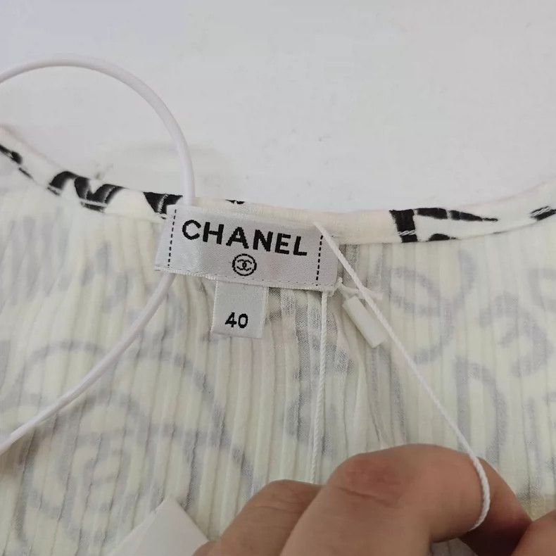 Chanel Chanel Handmade workshop Egyptian short sleeves Size S / US 4 / IT 40 - 5 Thumbnail