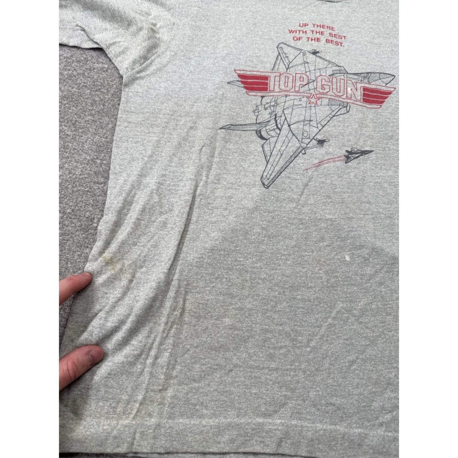 Vintage VINTAGE Hanes Heavyweight 50/50 Top Gun Graphic Tee L Gray Mens 1990s Short Sleeve Cotton Blend Size US L / EU 52-54 / 3 - 7 Thumbnail