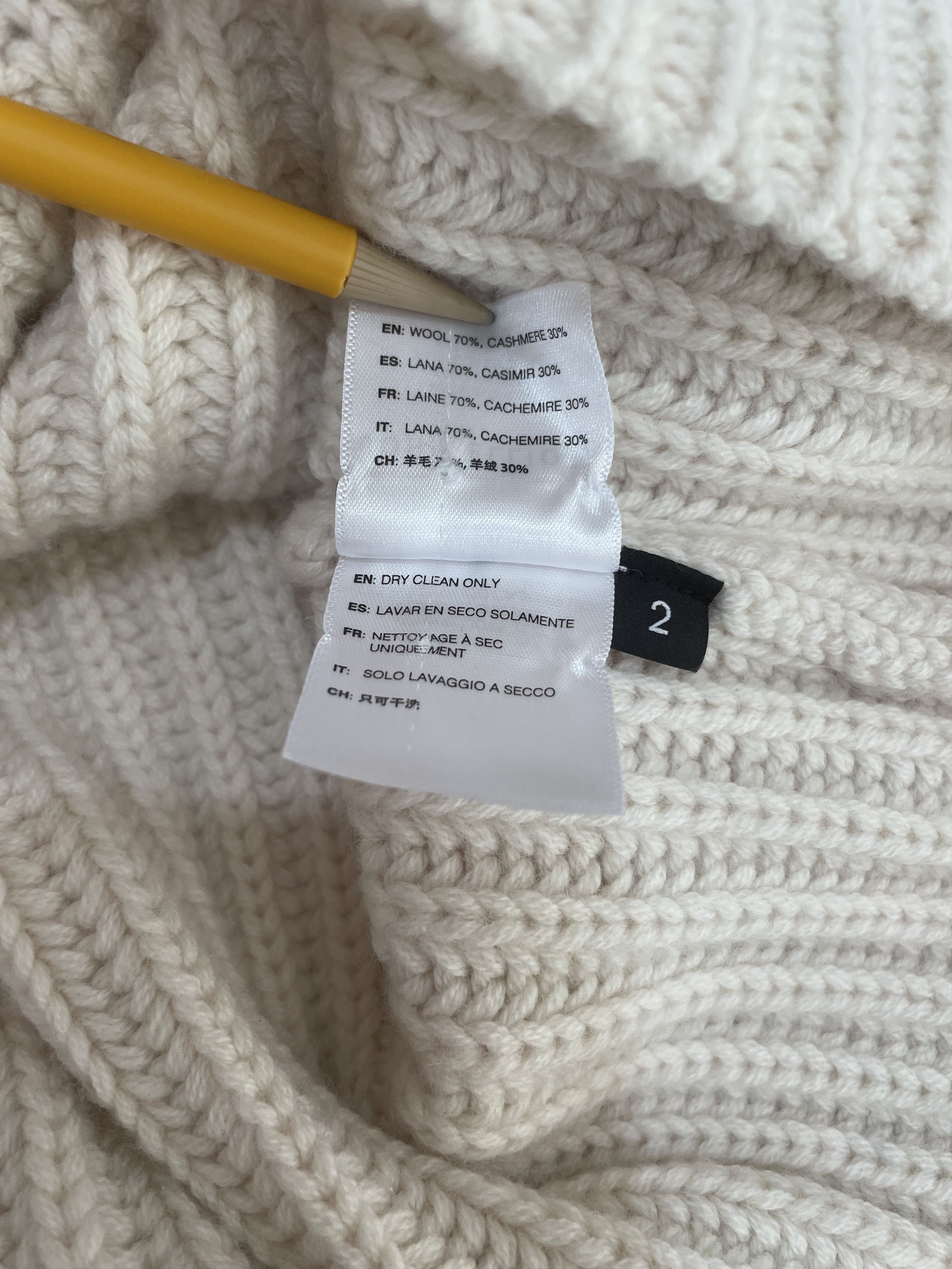 John Elliott John Elliott Capri Cashmere Crew Size US M / EU 48-50 / 2 - 8 Thumbnail