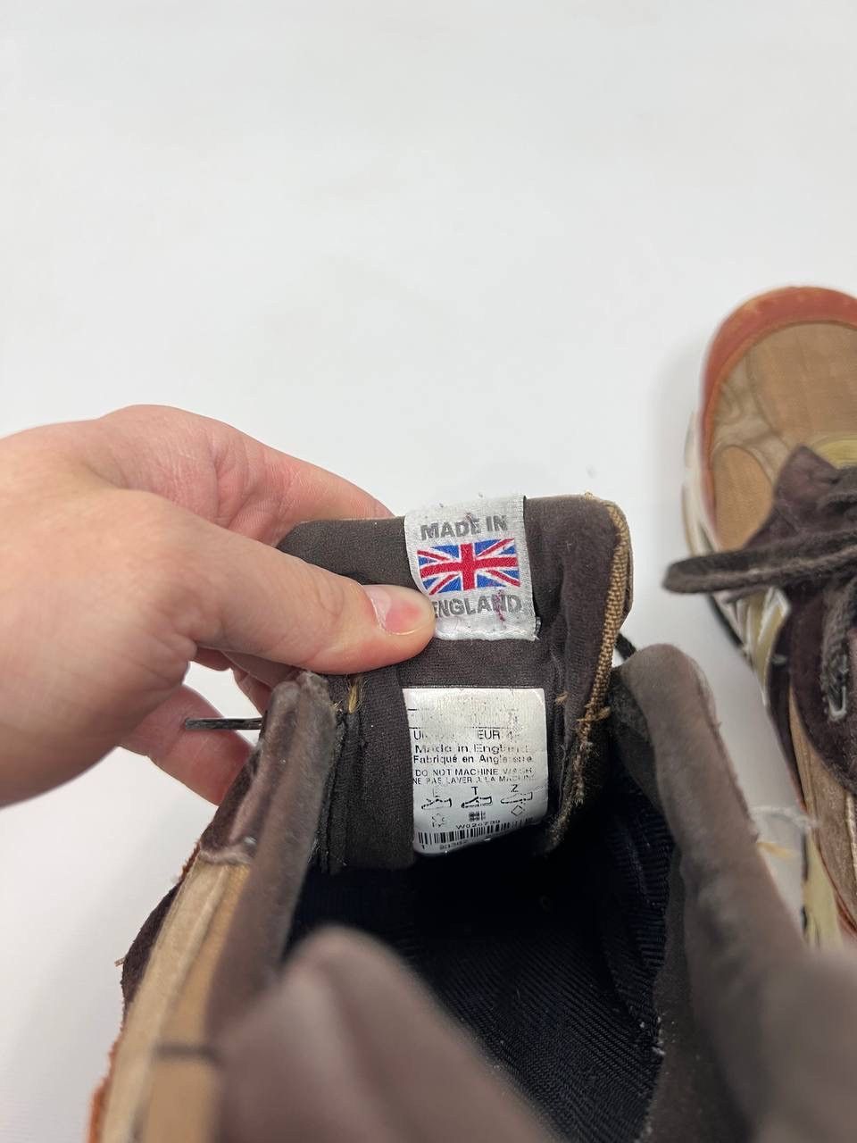 New Balance New Balance 991 Made in England vintage sneakers size 45 Size US 11 / EU 44 - 3 Thumbnail