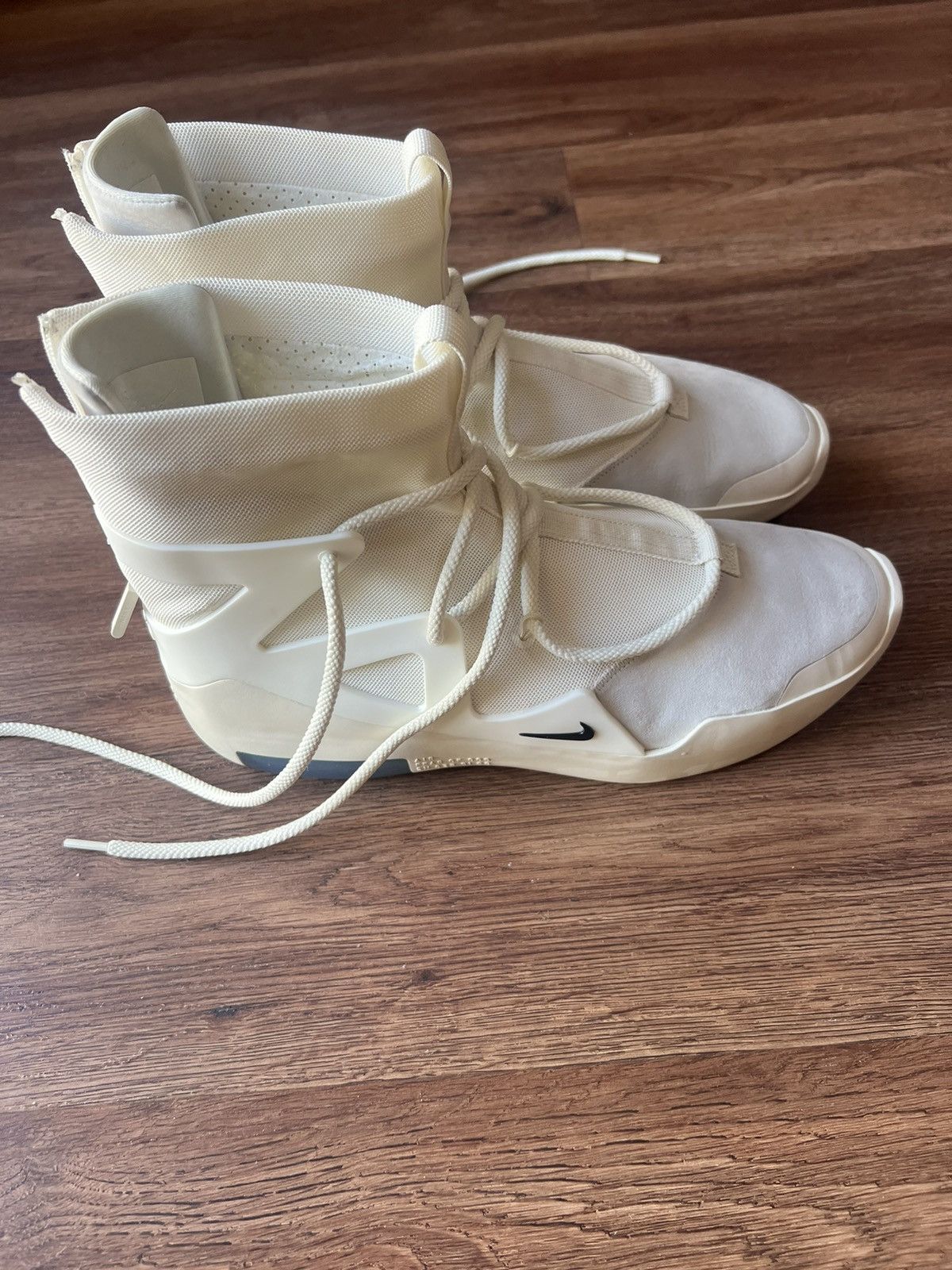Fear of God × Nike Men’s Nike Air Fear of God 1 in Sail (White) Size US 10.5 / EU 43-44 - 6 Thumbnail