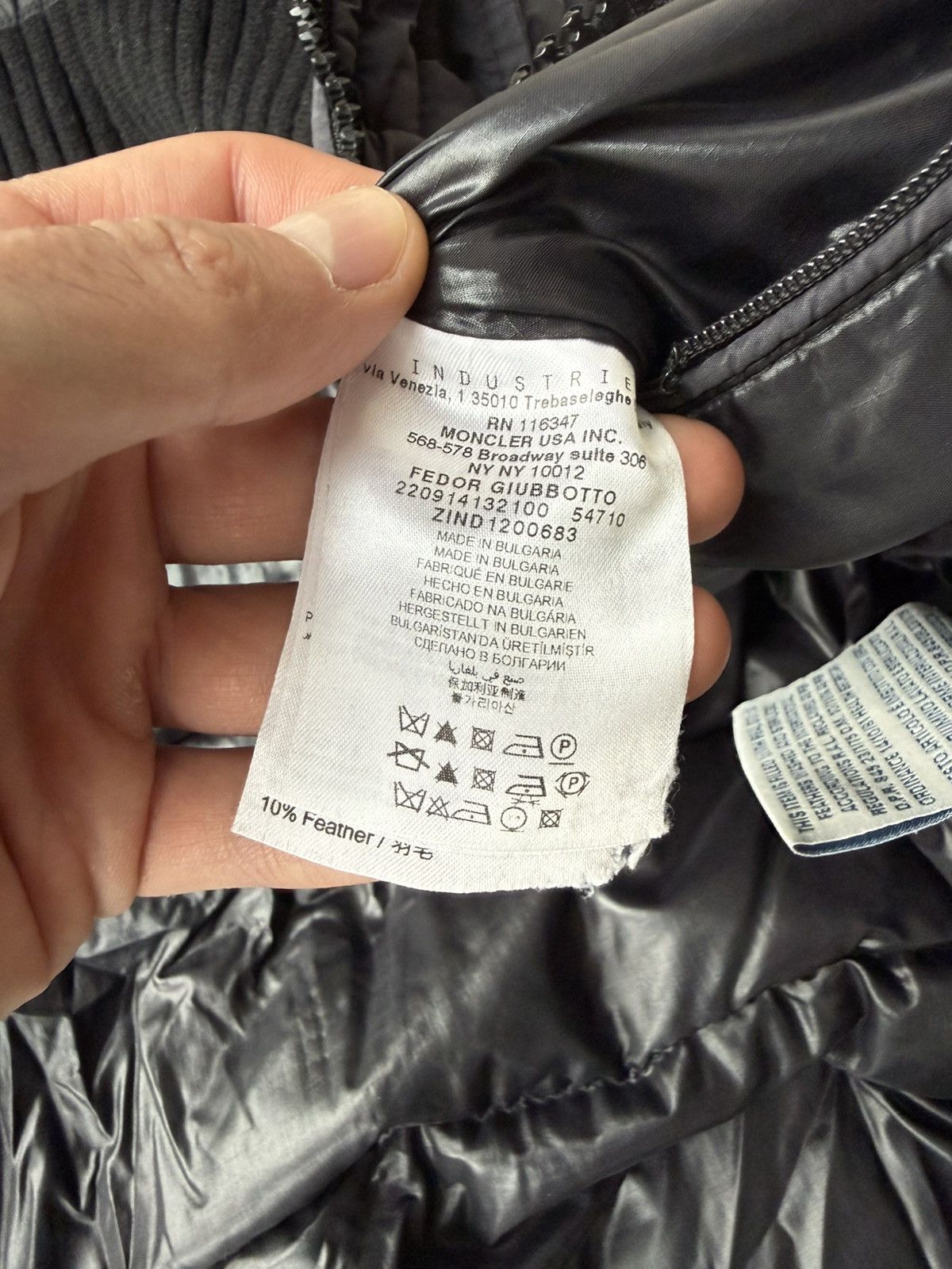 Moncler Moncler FEDOR men's down jacket Size US L / EU 52-54 / 3 - 13 Thumbnail