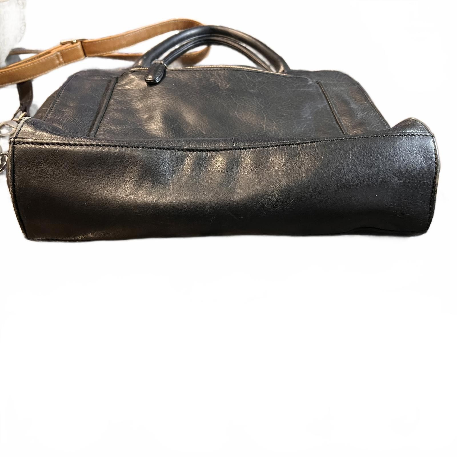 Fossil Fossil Genuine Leather Black Handbag Size ONE SIZE - 2 Thumbnail