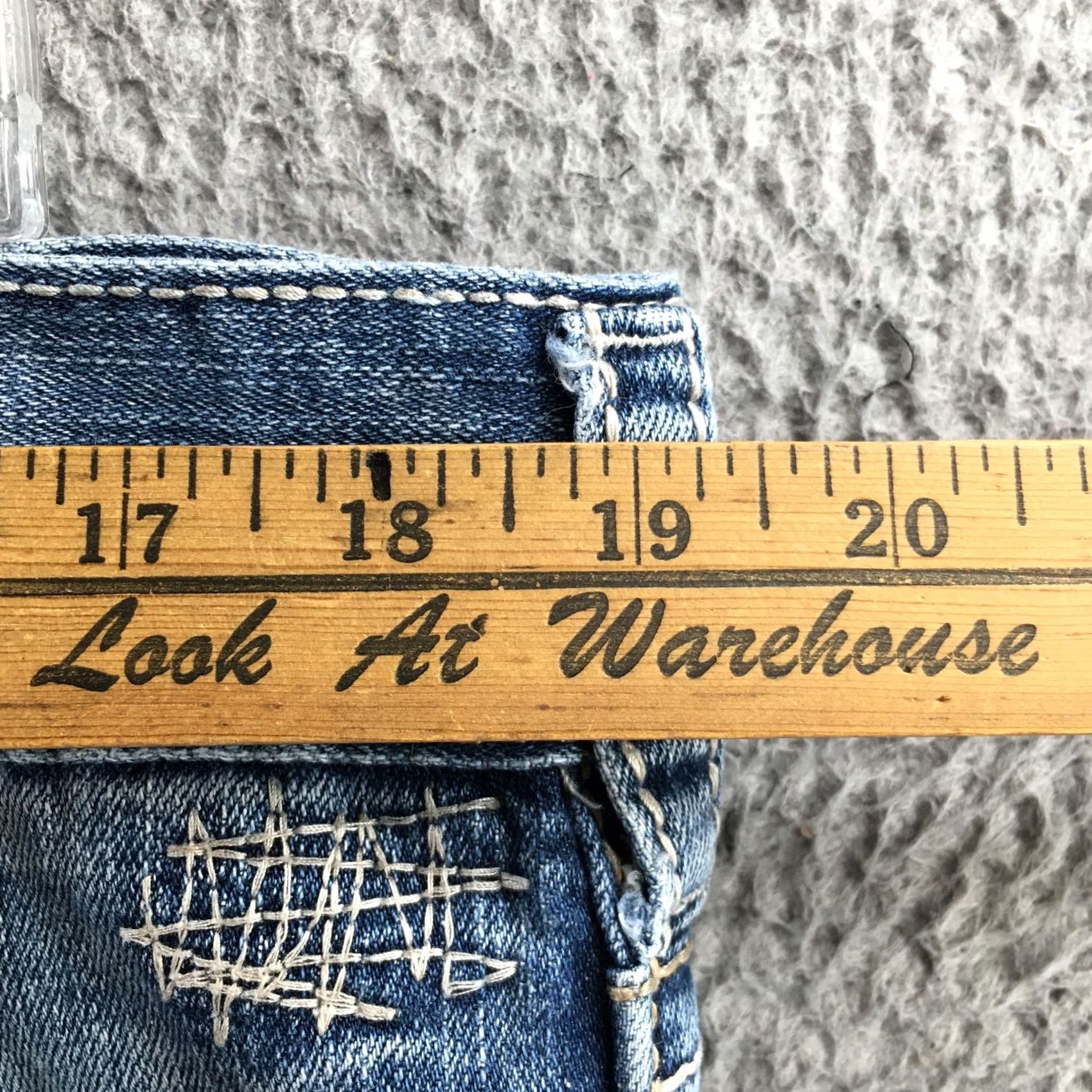 Silver Jeans Co. Silver Straight Jeans Mens 36x32 Blue Mid Rise Zip Fly Pockets Jeans Mens Regular Classic Straight 5-Pocket Denim Cotton 38 in Waist Size US 36 / EU 52 - 6 Thumbnail