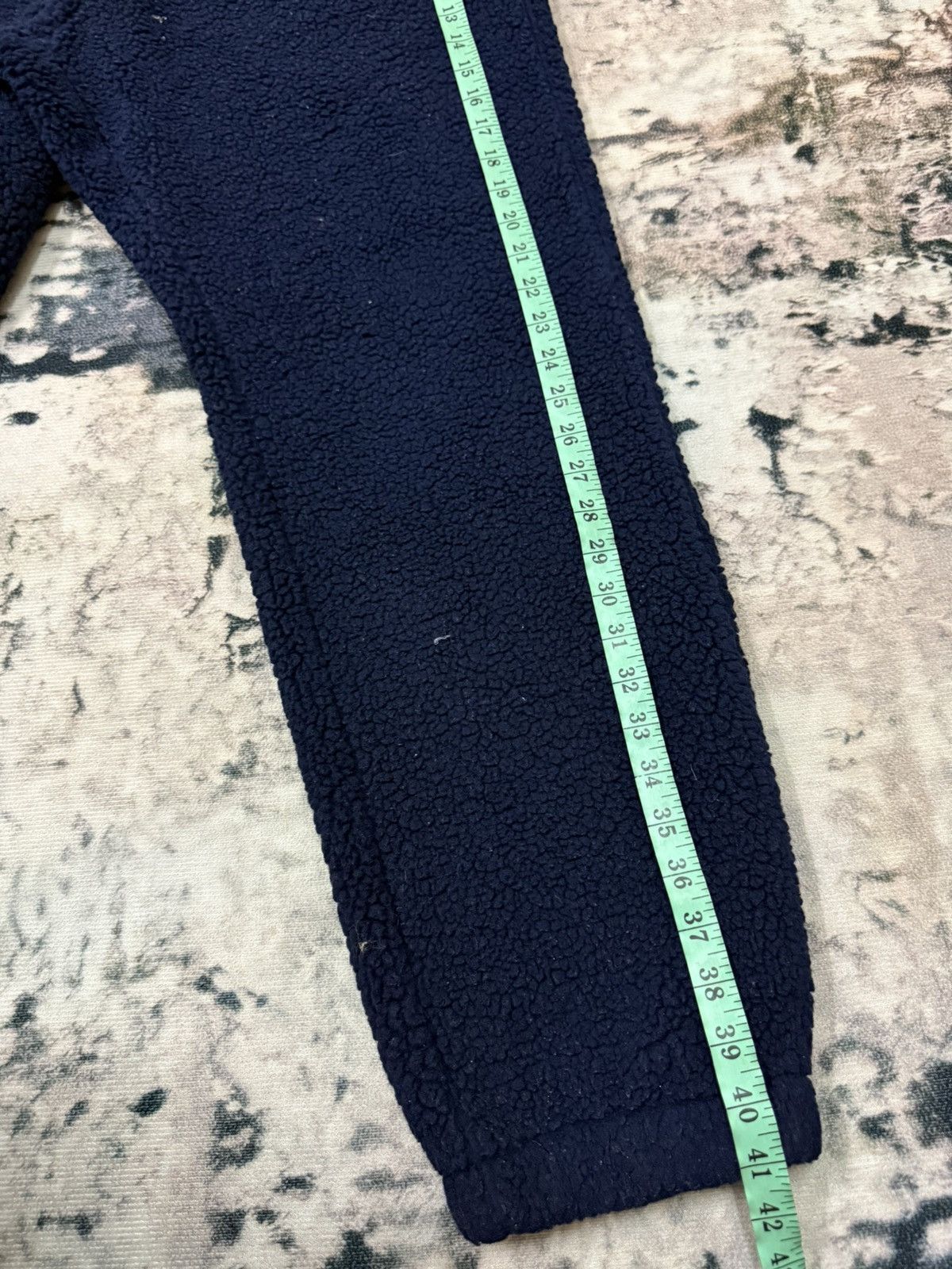 JW Anderson × Japanese Brand × Uniqlo Uniqlo J.W. anderson Shearling Fleece Sweatpants Size US 36 / EU 52 - 16 Thumbnail