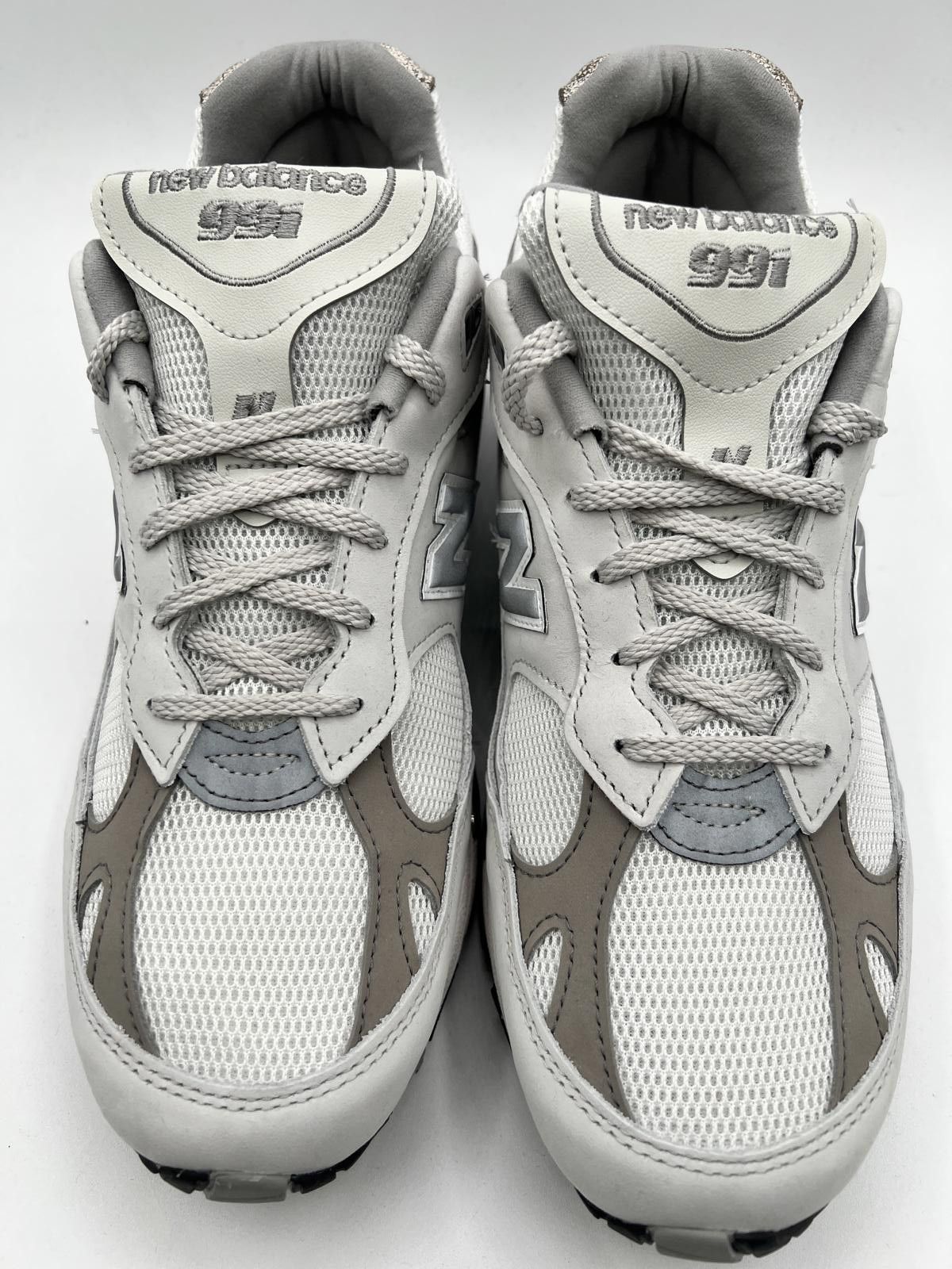 New Balance New Balance Men's 991 Star White M991FLB Gray New No Box Size US 9 / EU 42 - 2 Thumbnail