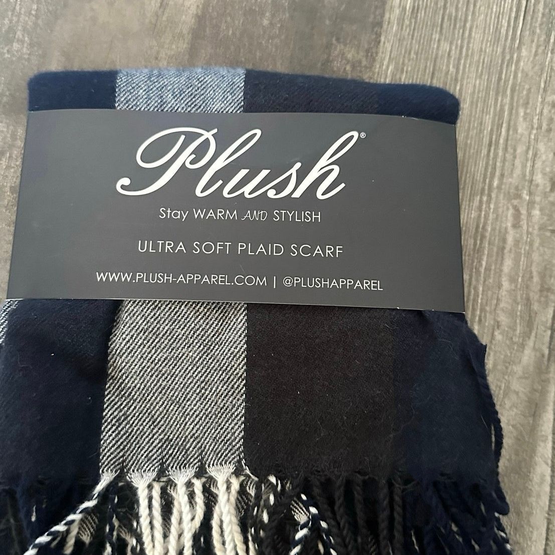 Other plush ultra soft scarf black and white plaid Size ONE SIZE - 2 Thumbnail