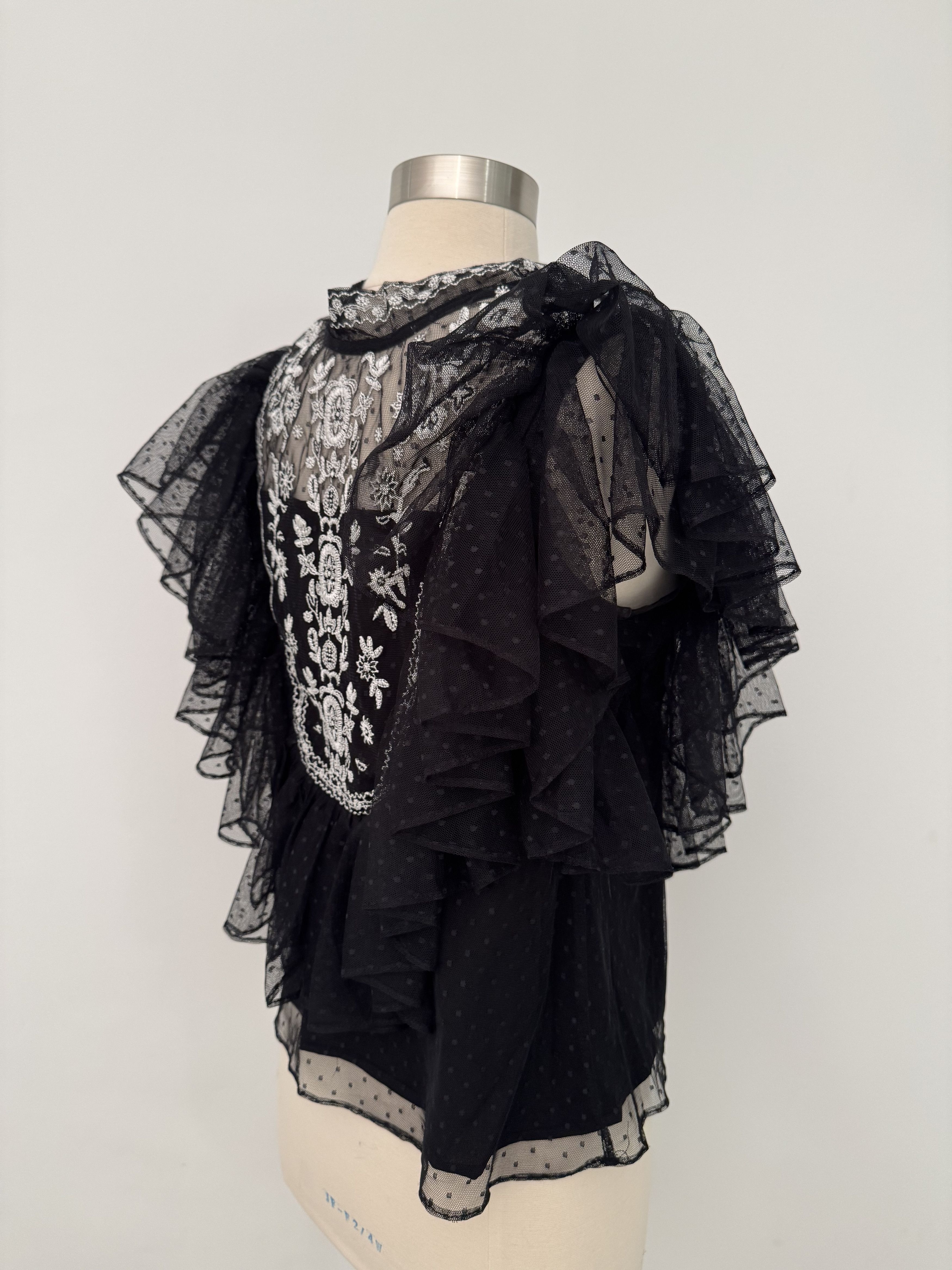 Anthropologie Stellah Lacey Top Size XS / US 0-2 / IT 36-38 - 4 Thumbnail
