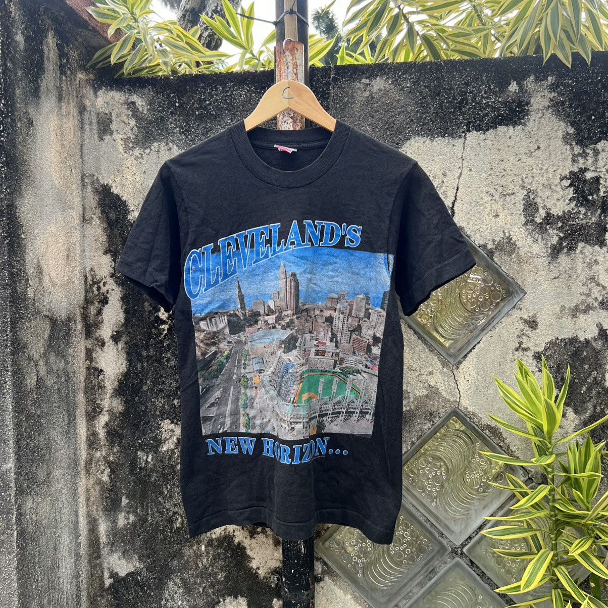 Fruit Of The Loom “VINTAGE” 1994 CLEVELAND’S NEW HORIZON TEE Size US S / EU 44-46 / 1 - 1 Thumbnail