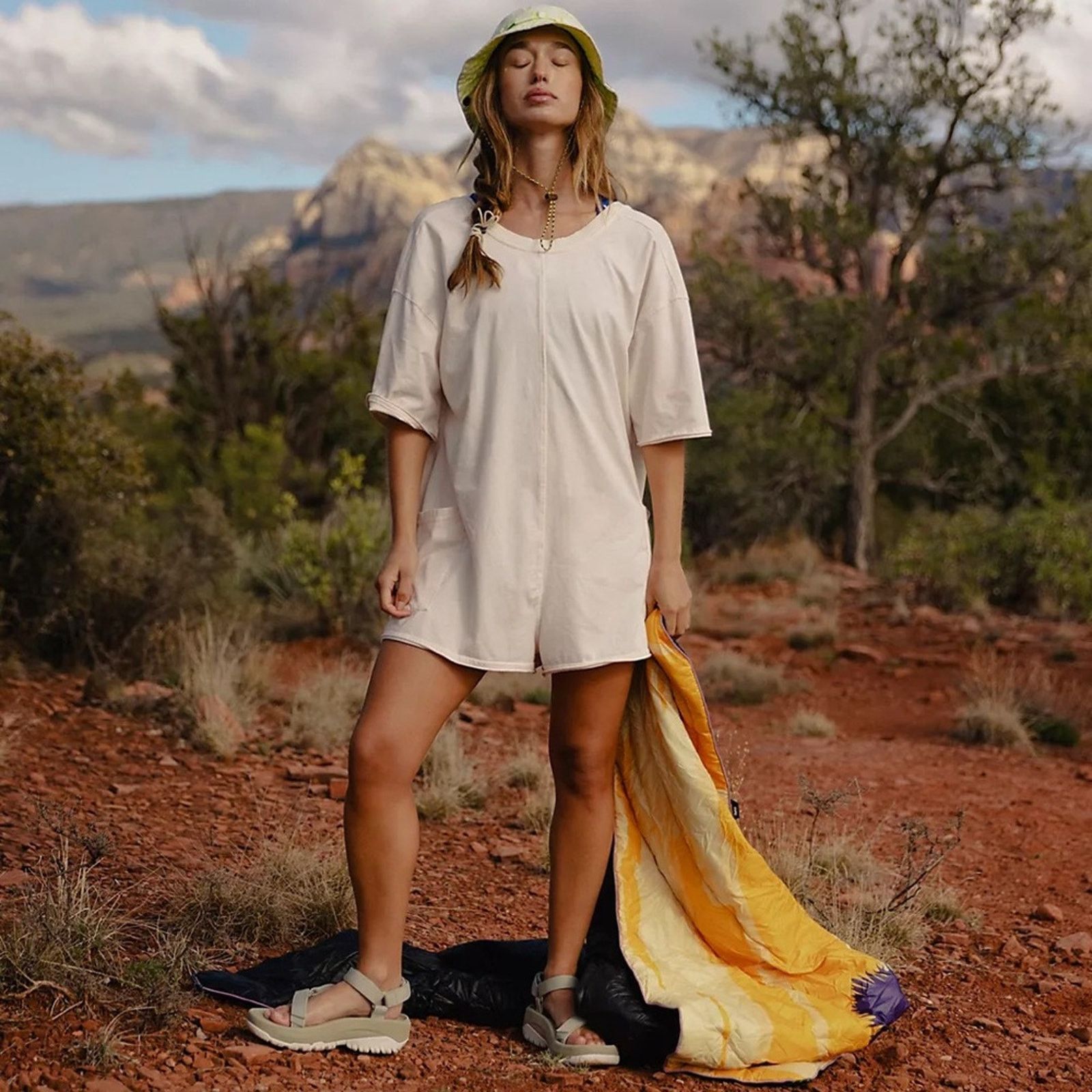 Free People NEW FREE PEOPLE MOVEMENT Hot Shot Tee Romper Shorts XS Ivory Size 26" / US 2 / IT 38 - 1 Thumbnail