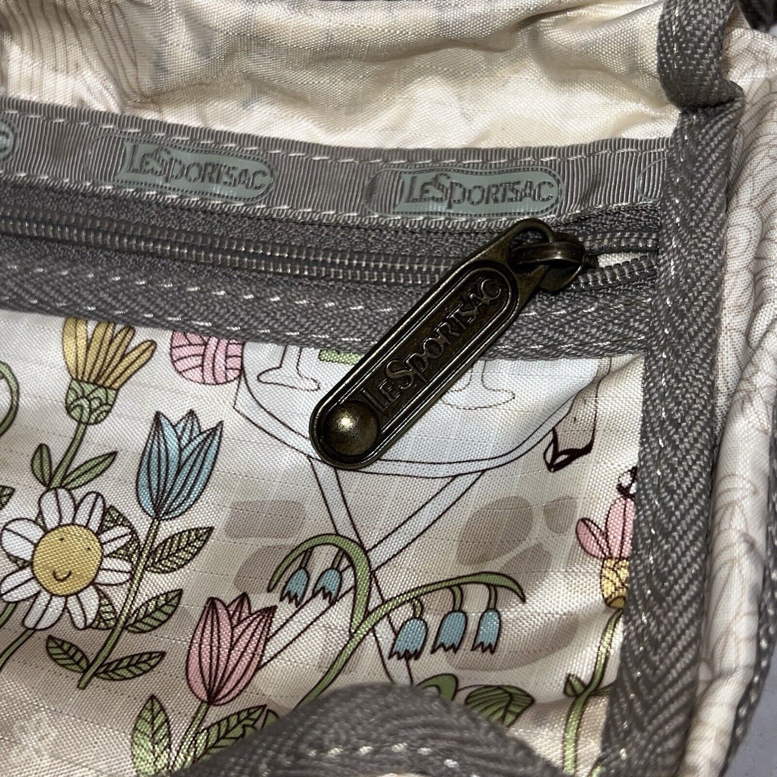 LeSportsac LeSportsac Deluxe Floral Bag Crossbody Shoulder with Pouch Size ONE SIZE - 5 Thumbnail