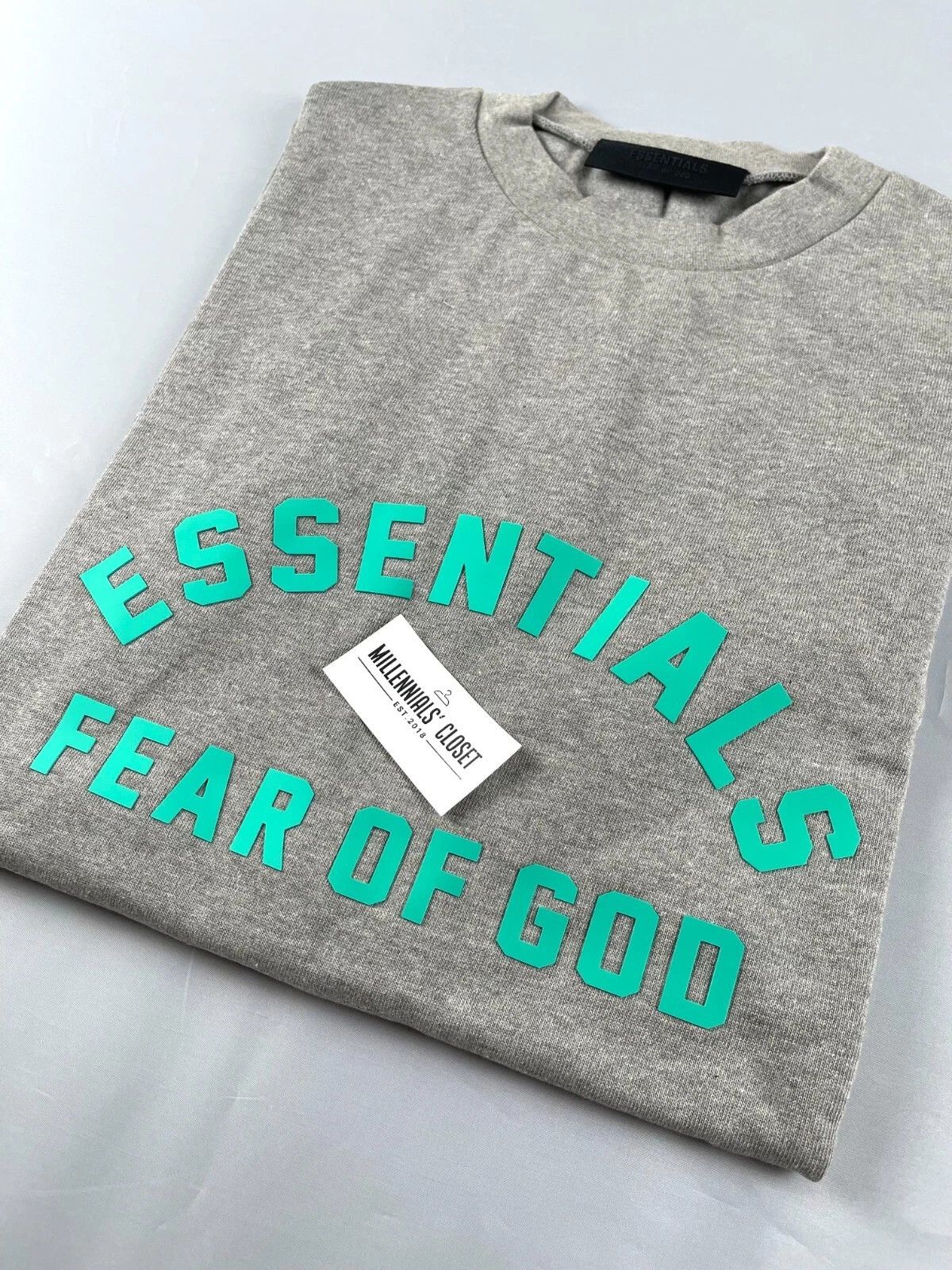 Essentials Fear of God Essentials Heavy Tee Dark Heather Oatmeal L Size US L / EU 52-54 / 3 - 3 Thumbnail