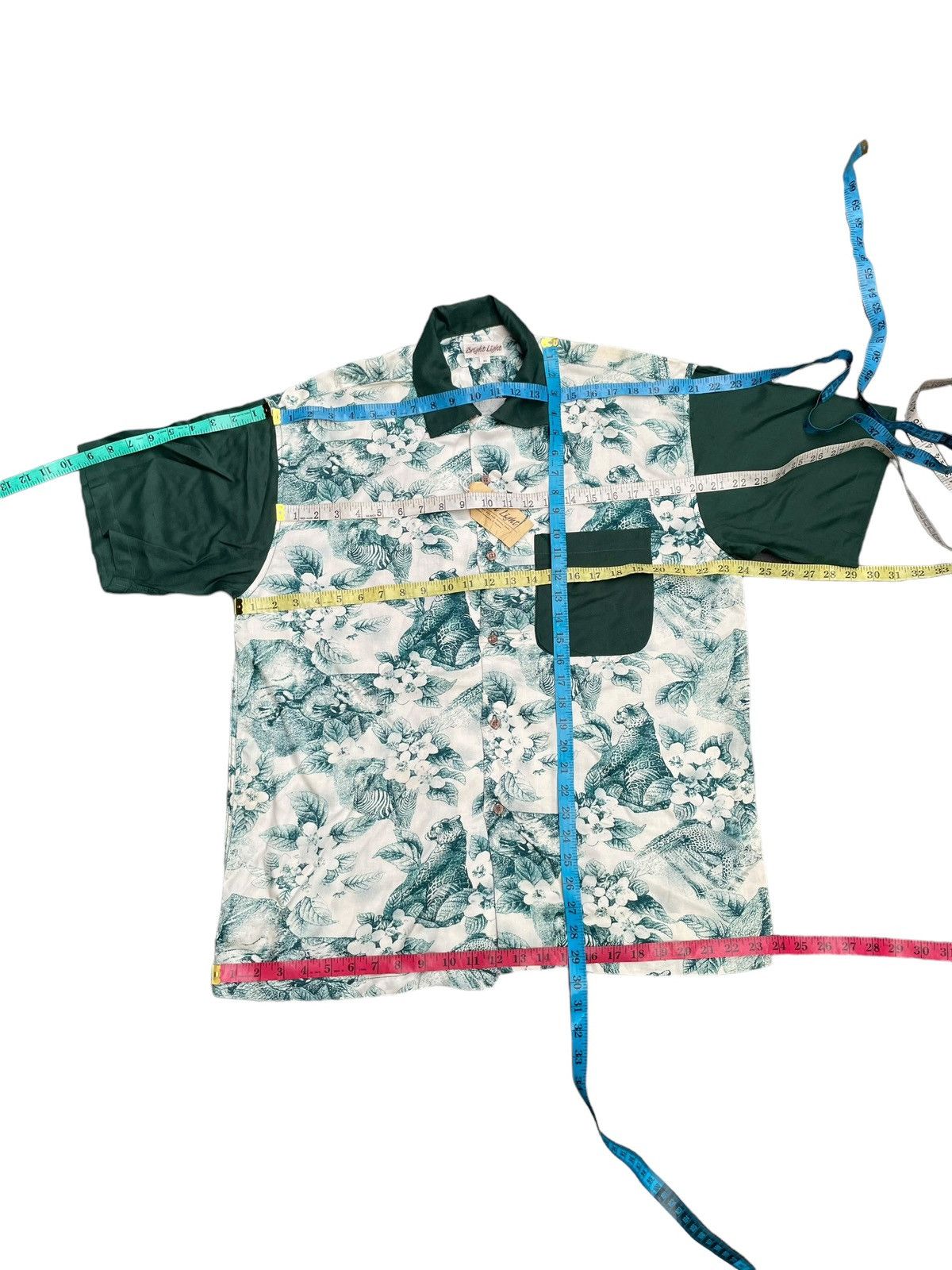 Japanese Brand Bright Light Rayon Leopard Full Print Shirt Size US L / EU 52-54 / 3 - 12 Thumbnail