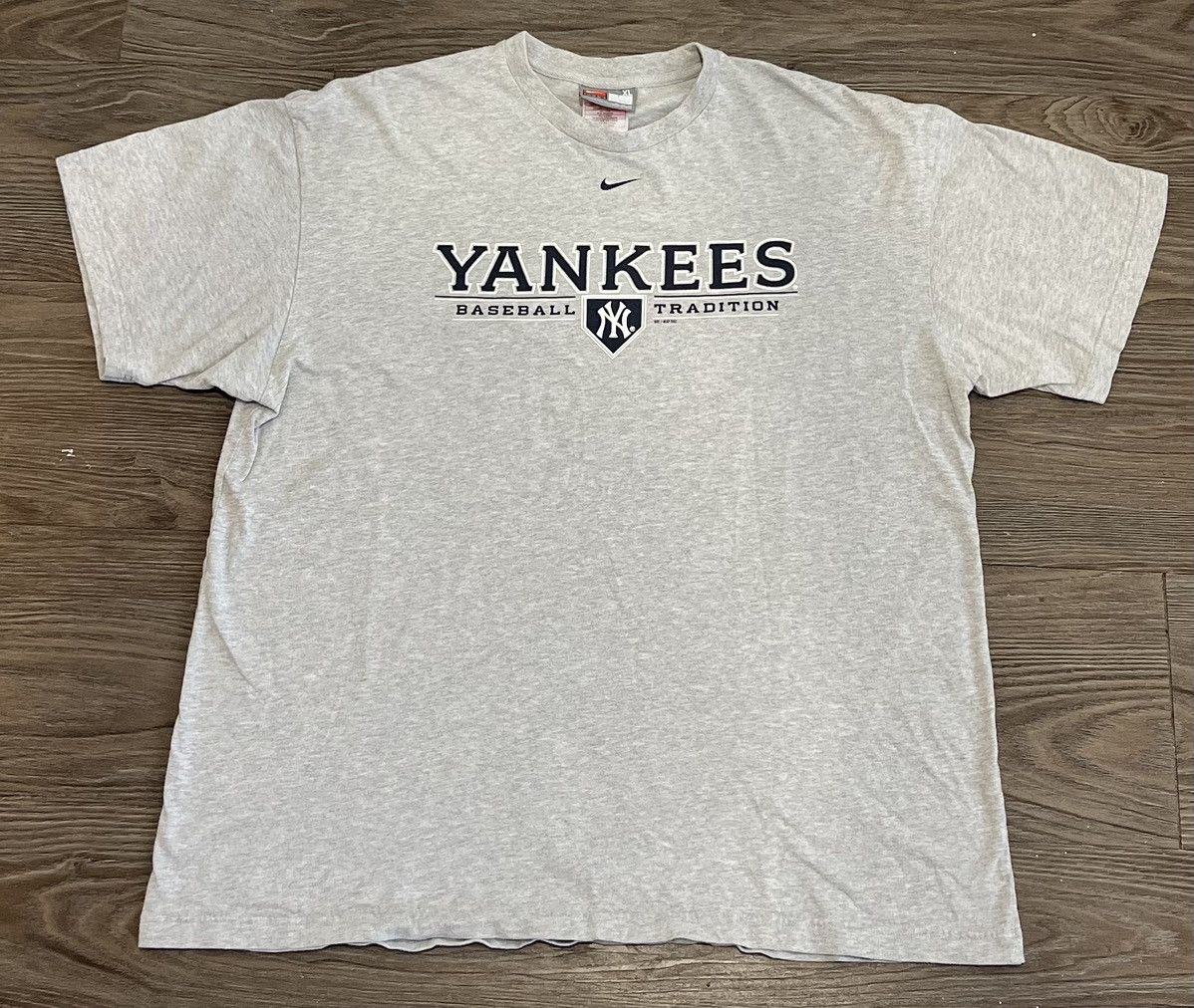 Nike × Vintage Vintage 2007 New York Yankees Nike Team Center Check Shirt Size US XL / EU 56 / 4 - 1 Thumbnail