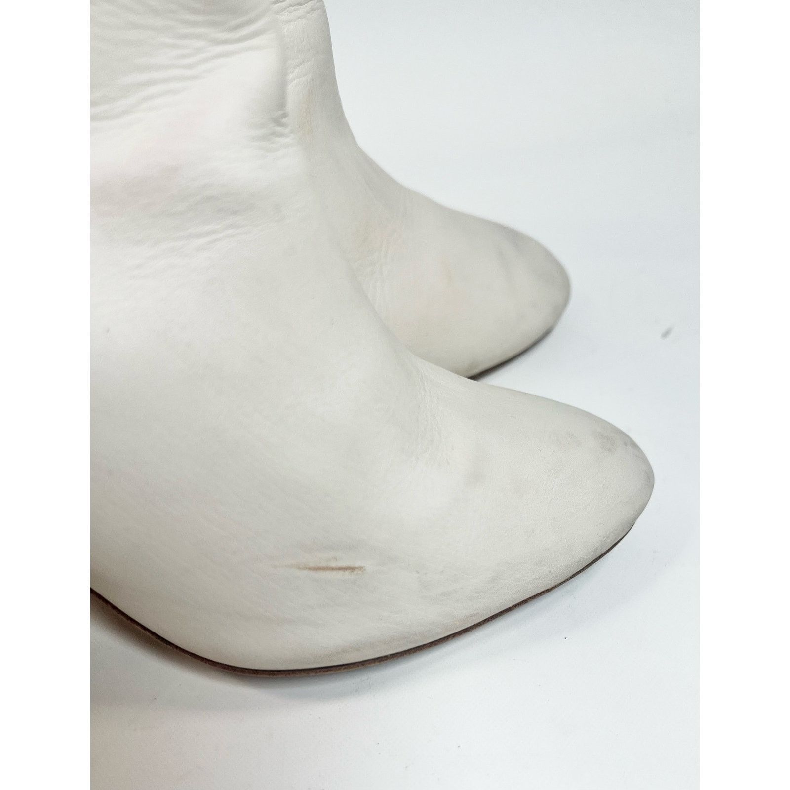 Designer Tony Bianco Jester Scrunch Boot in Milk Denver size 8 $265 Size US 8 / IT 38 - 6 Thumbnail