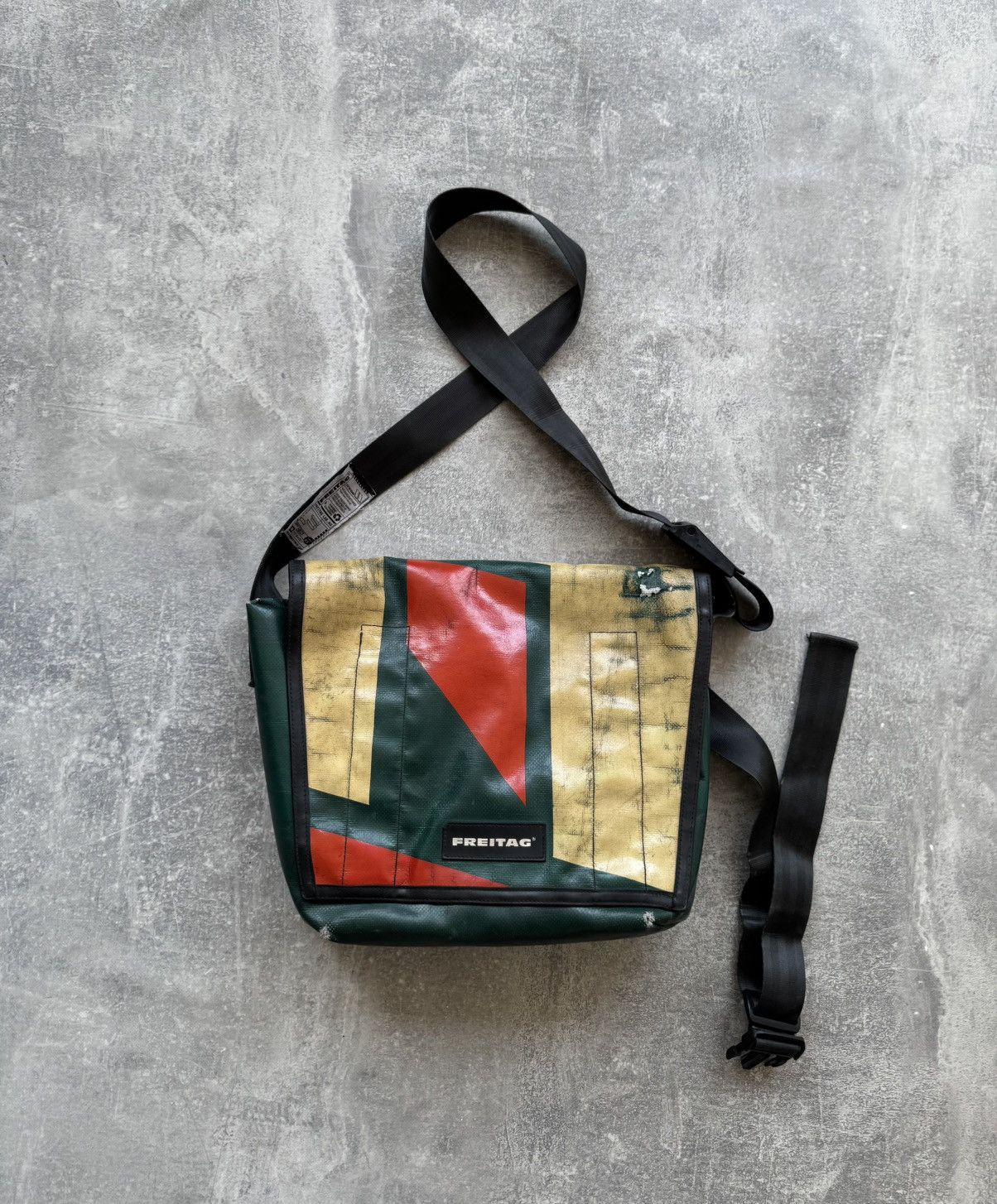 レア！未使用品・廃番　FREITAG F18 REX FREITAG F18 REX イエロー メッセンジャーバッグ レックス 廃盤