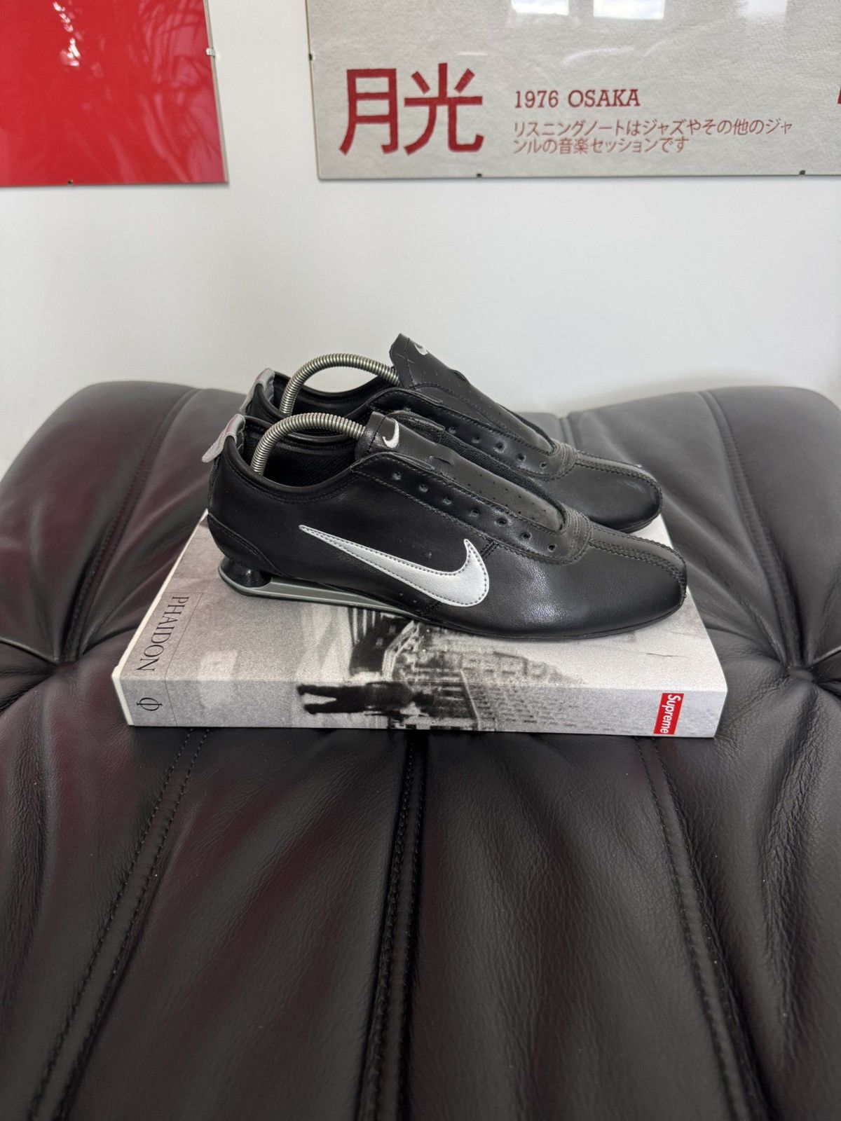 Nike Vintage Y2k Woman Nike Shox Low Sneakers Drill 00s Rave Hype Size US 7.5 / IT 37.5 - 3 Thumbnail