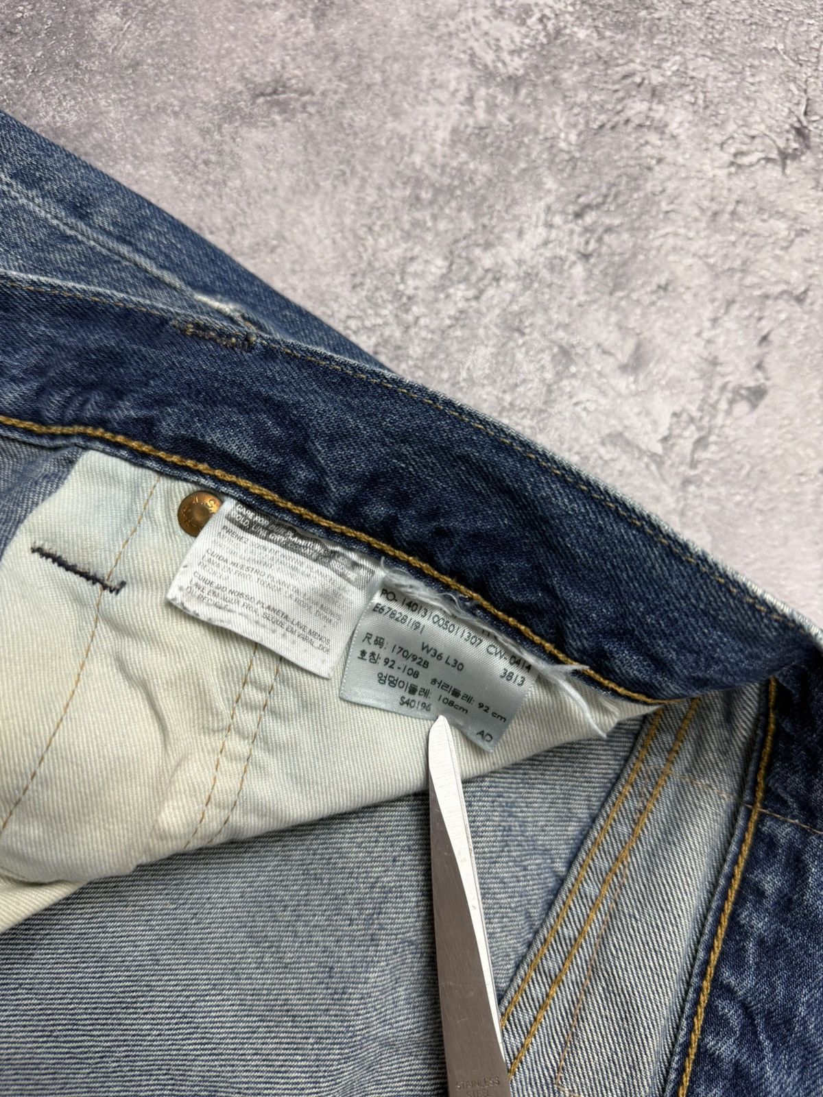 Levi's Vintage Levi’s 501 Flared Baggy Denim Jeans Blue Pants Size US 36 / EU 52 - 15 Thumbnail