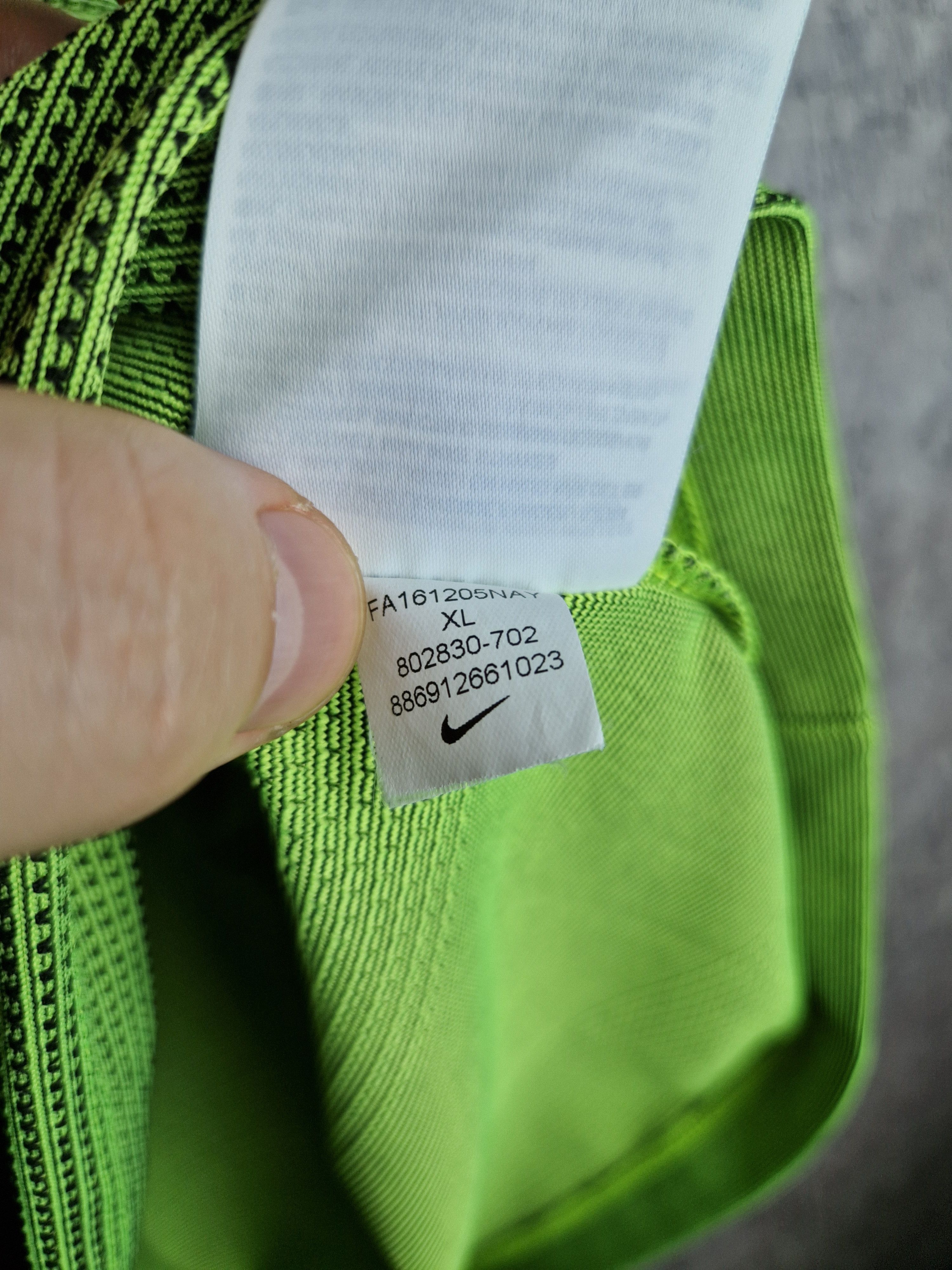 Nike Nike Golf Modern Fit Fly Swing Block Striped Polo Size US XL / EU 56 / 4 - 8 Thumbnail