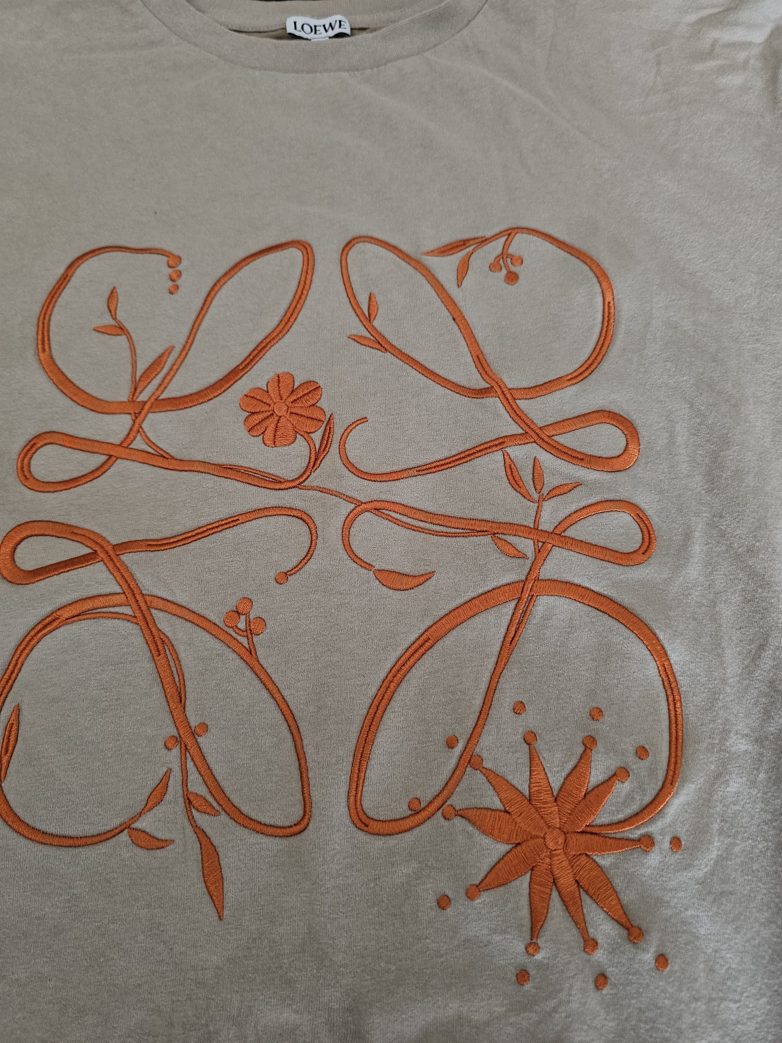 Loewe LOEWE Men's Embroidered Logo Oversize T-Shirt Size M Size US M / EU 48-50 / 2 - 2 Thumbnail