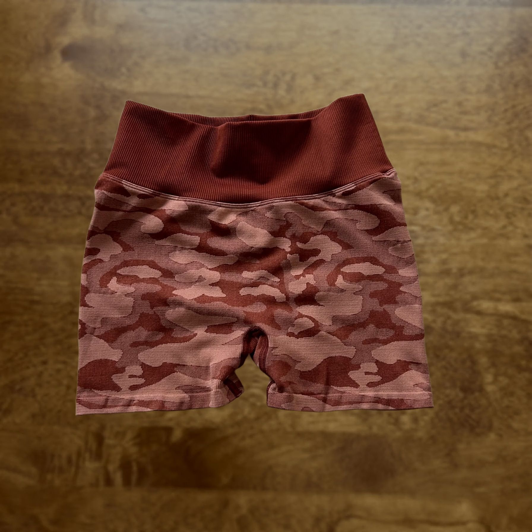Pinko PINK Shorts Womens XS Pink Camo Seamless High Rise Biker Athletic Yoga Lounge Womens XS Pink Camo Seamless High Rise Biker Size 26" / US 2 / IT 38 - 1 Thumbnail