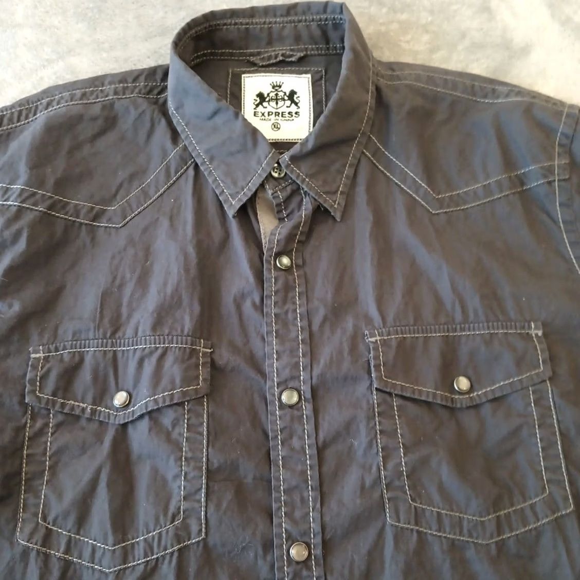 Express Express Shirt Mens XL Gray Long Sleeve Pearl Snap Pockets Cotton Shirt Size US XL / EU 56 / 4 - 3 Thumbnail