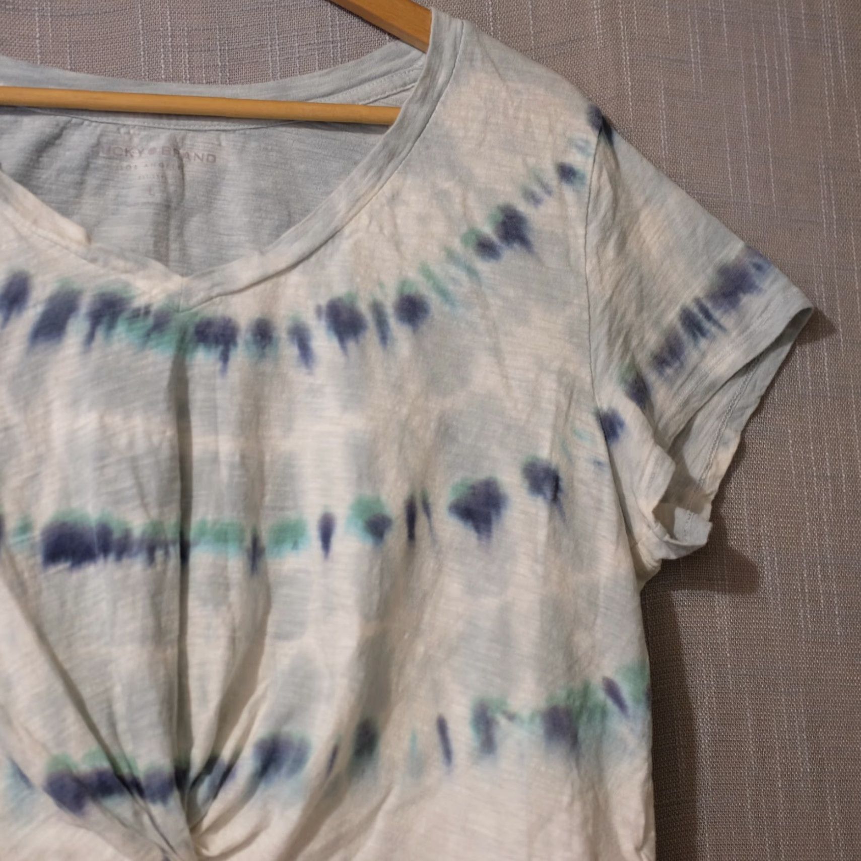 Lucky Brand Lucky Brand Tie Dye Front Twist Green White Short Sleeve Womens L Shirt XS-? [Oops] Size 36" / US 14 / IT 50 - 3 Thumbnail