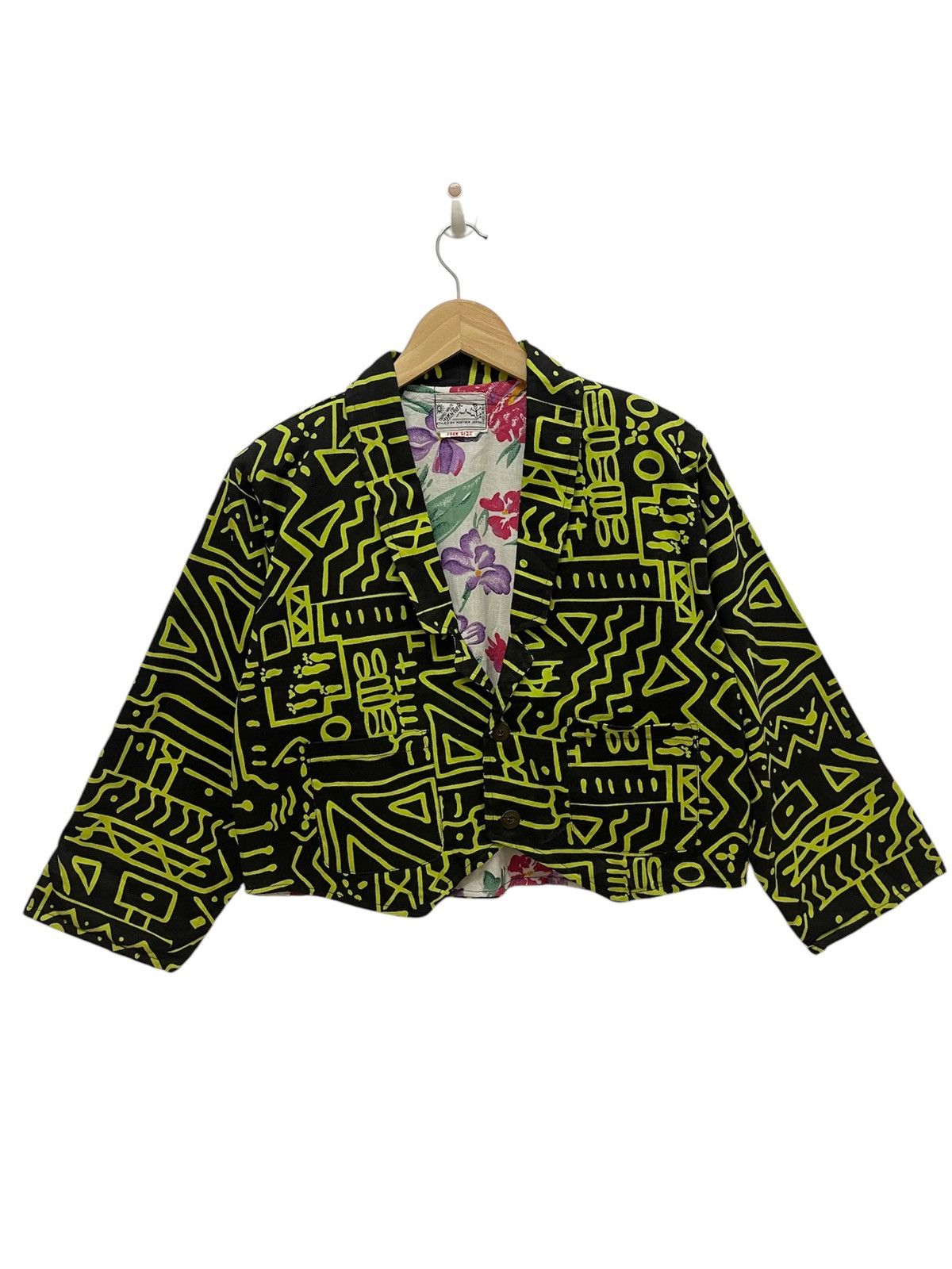 Japanese Brand VINTAGE PANTHER JAPAN ARTS MOTIFS CROP JACKET Size US M / EU 48-50 / 2 - 1 Thumbnail