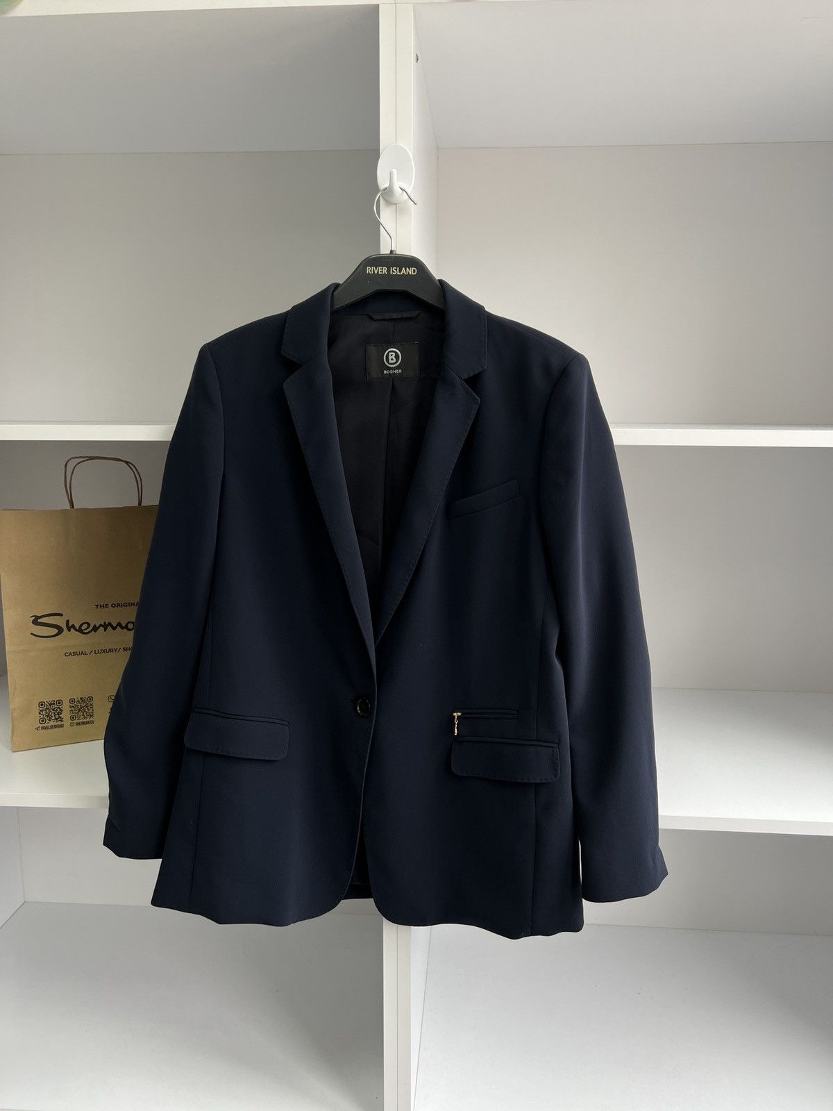 Bogner × Designer × Vintage Vintage Bogner Women’s Navy Luxury Blazer Size L / US 10 / IT 46 - 4 Thumbnail