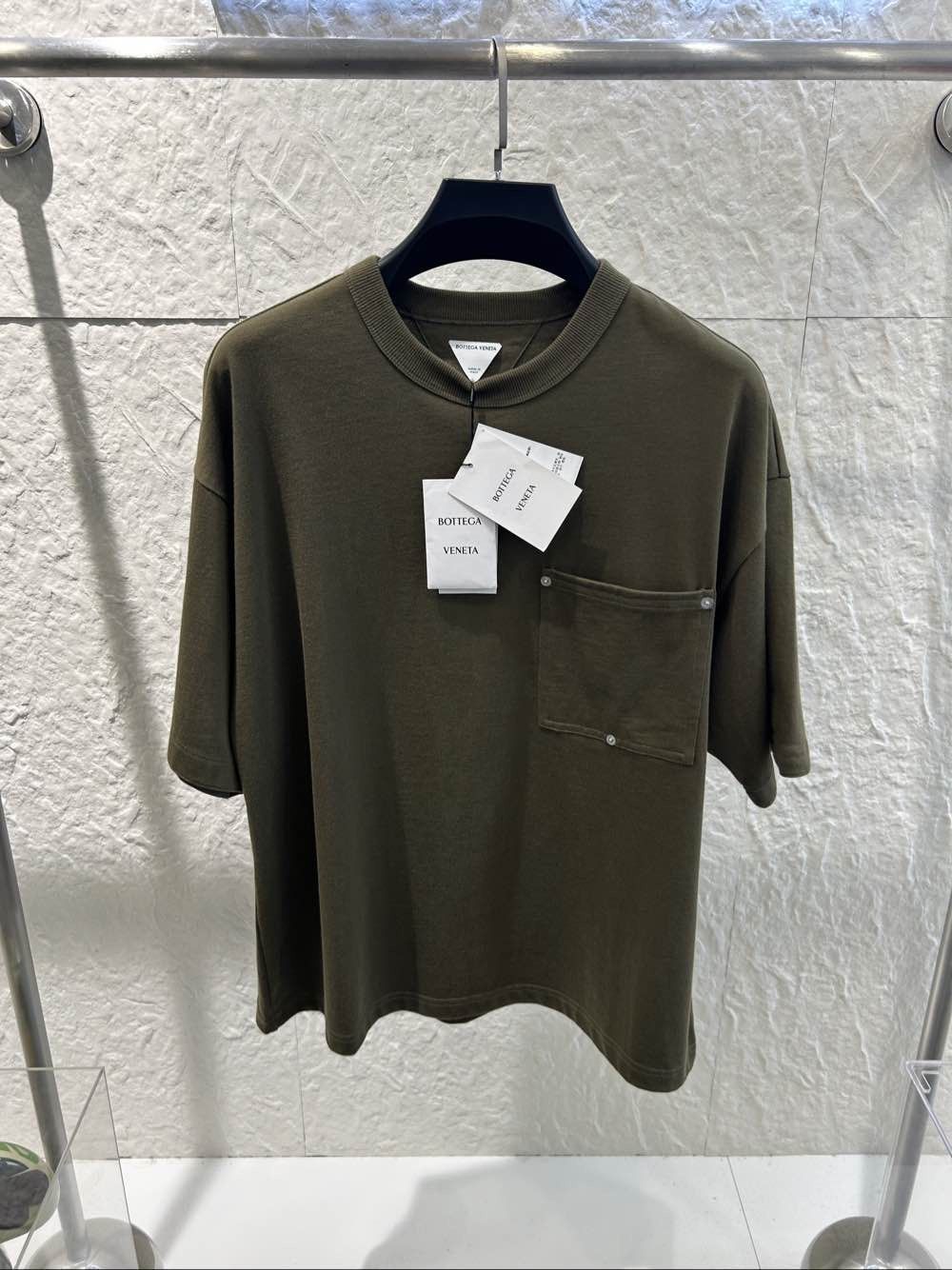Bottega Veneta Bottega Veneta Pocket Short Sleeve T-Shirt M Size US M / EU 48-50 / 2 - 1 Thumbnail