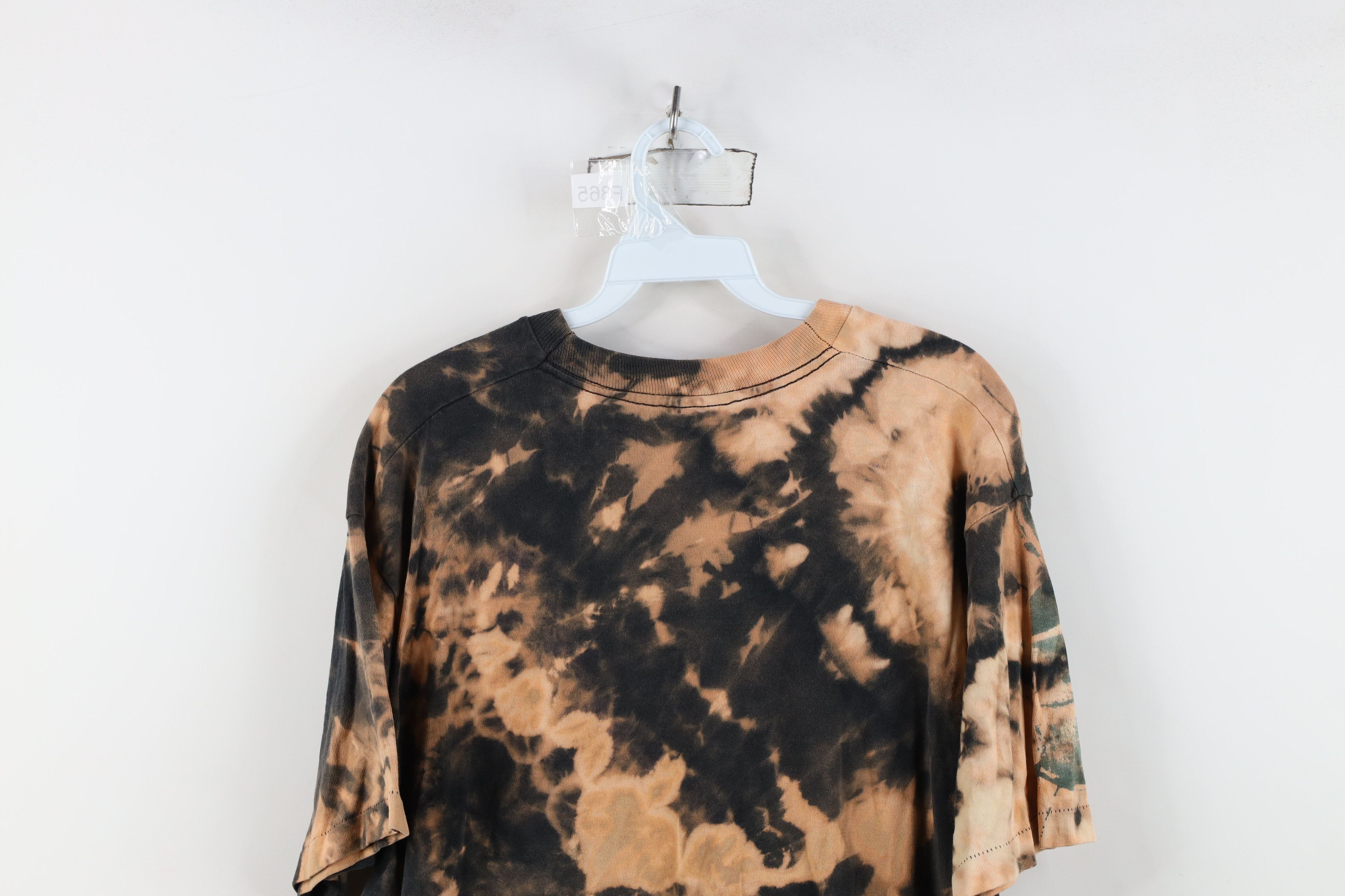 Vintage Vintage 90s Streetwear Blank Acid Wash Cotton T-Shirt USA Size US L / EU 52-54 / 3 - 13 Thumbnail