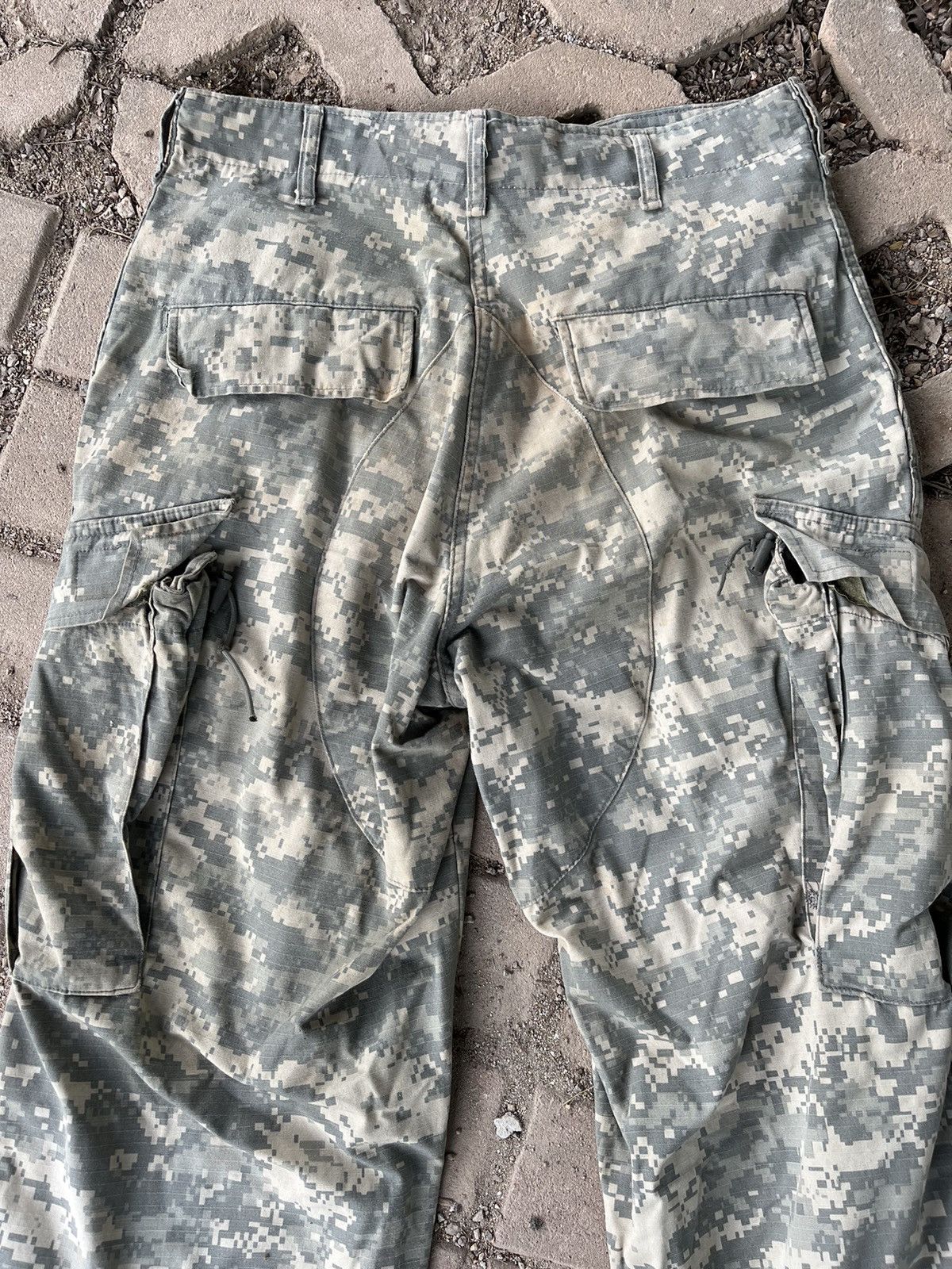 Vintage Vintage Digital Camo Military Pant Size US 32 / EU 48 - 18 Thumbnail