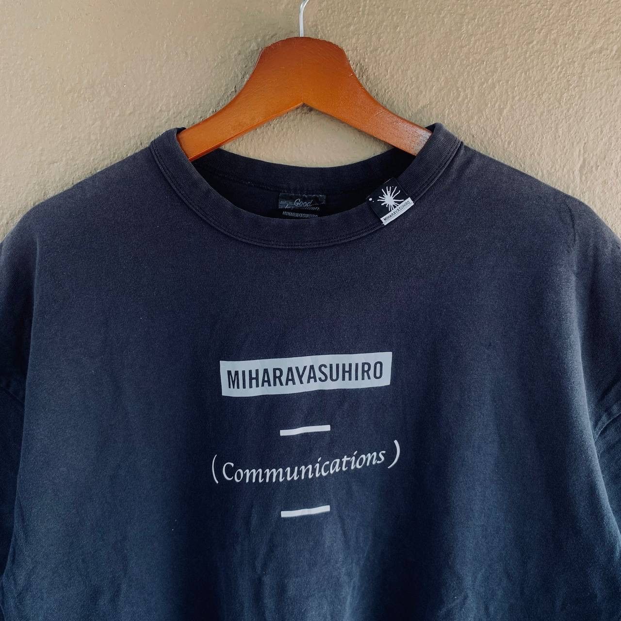 GU × Maison MIHARA YASUHIRO Maison Mihara Yasuhiro X GU ‘Good Inspiration’ Baggy Tees Size US L / EU 52-54 / 3 - 3 Thumbnail