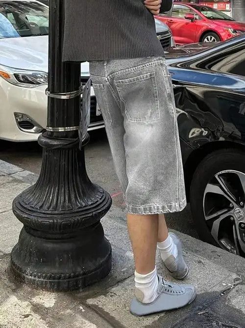 VIBE Vintage jeans jorts Y2K Drip shorts Size US 33 - 2 Thumbnail