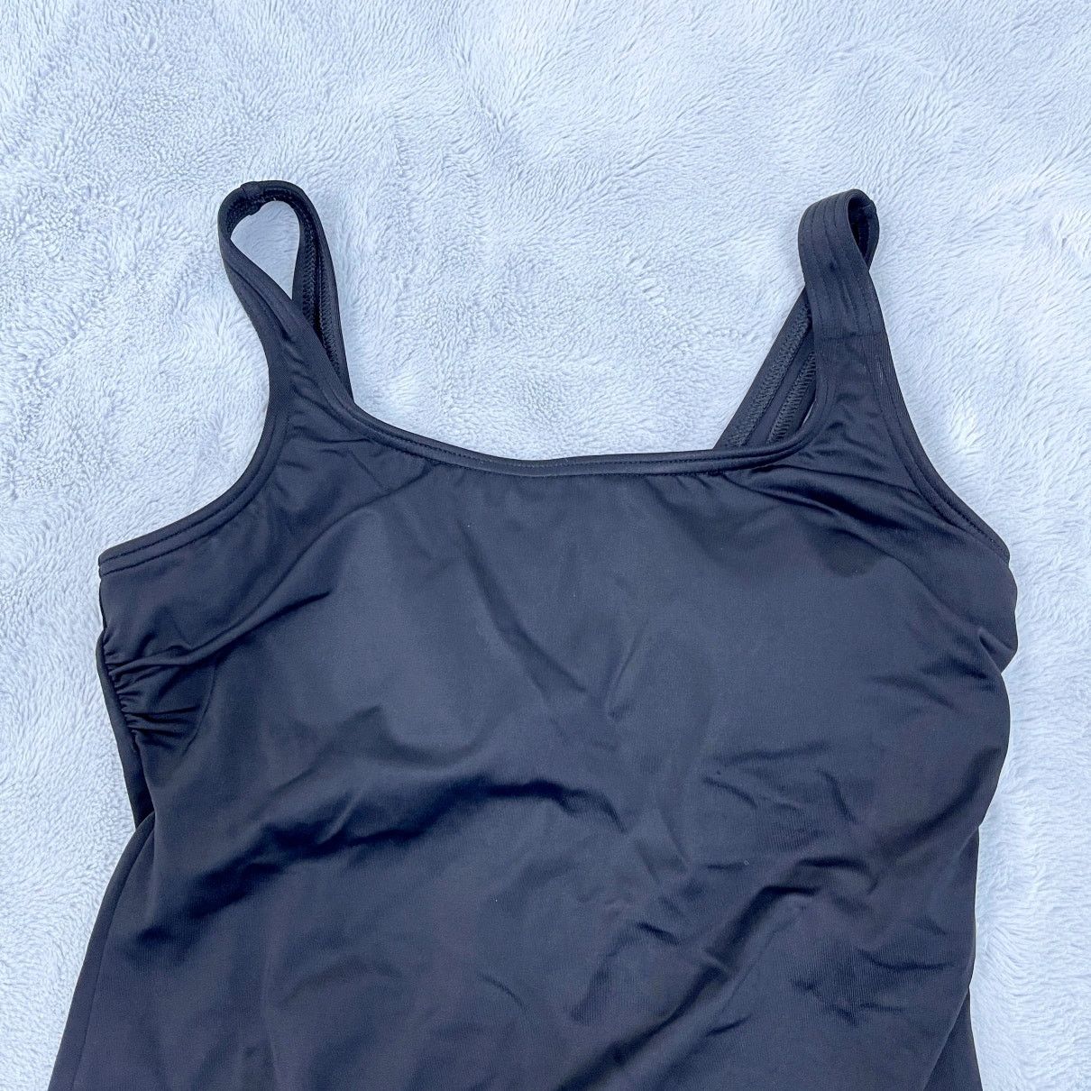 Lands' End Lands End Scoop Neck Tugless One Piece Swimsuit Black Pad 8 Size M / US 6-8 / IT 42-44 - 3 Thumbnail