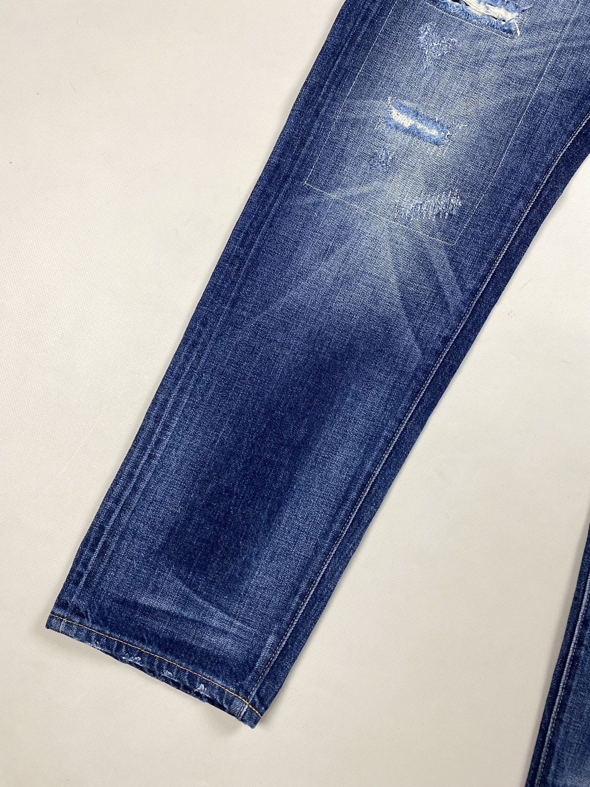 Uniqlo Uniqlo Japanese Selvedge denim men’s boyfriend tapered jeans Size US 27 - 8 Thumbnail