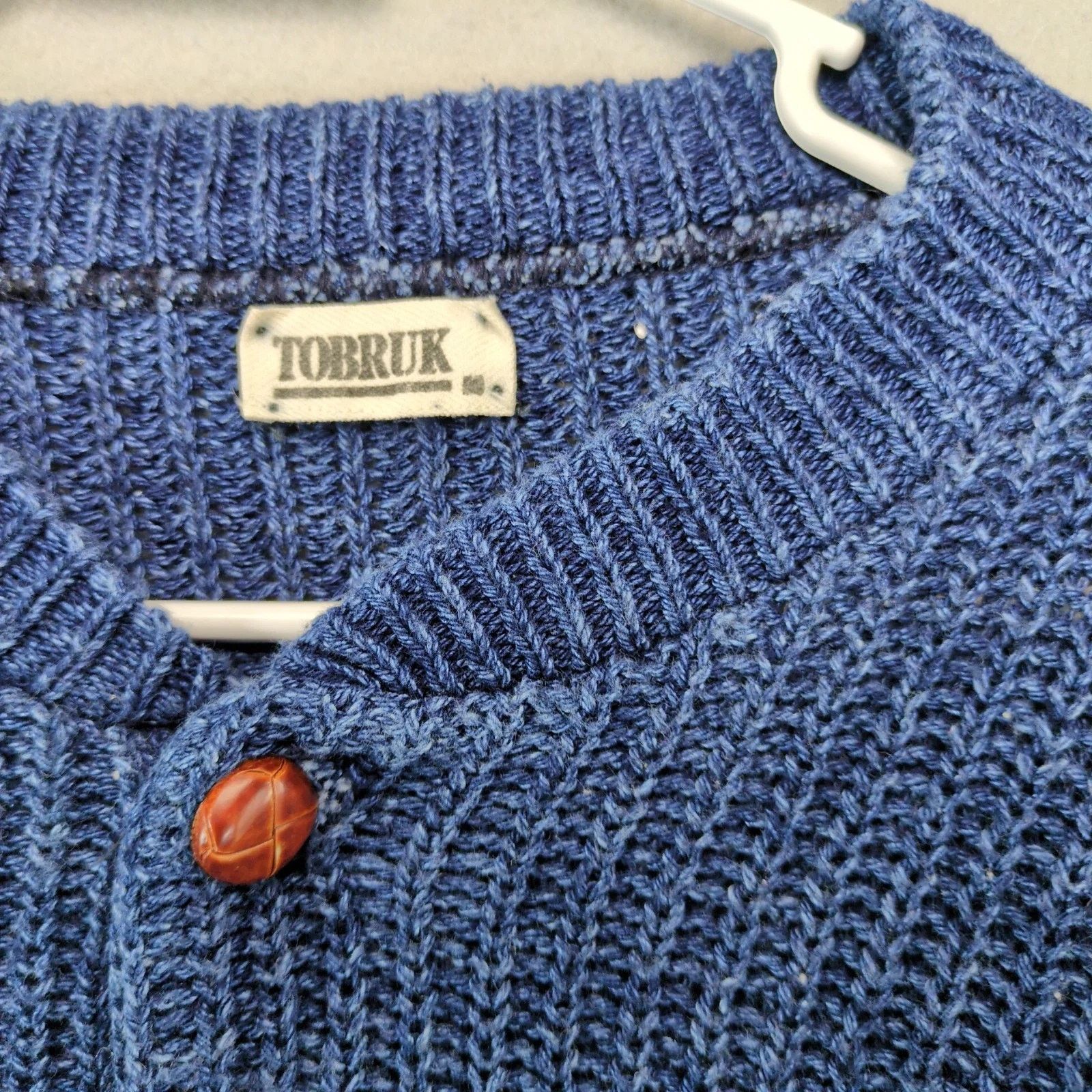 Vintage Tobruk Men's L Navy Blue Sweater Leather Buttons Cable Knit Size US L / EU 52-54 / 3 - 3 Thumbnail
